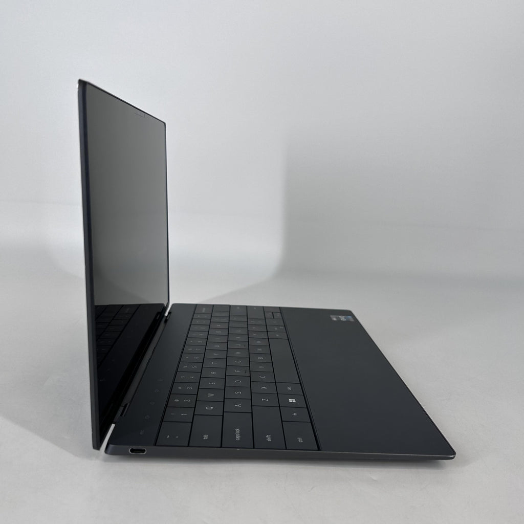 Dell XPS 13 Plus 9320 Gray 2.1 GHz Intel Core i7 12th Gen. 32GB RAM 512GB Solid State Drive