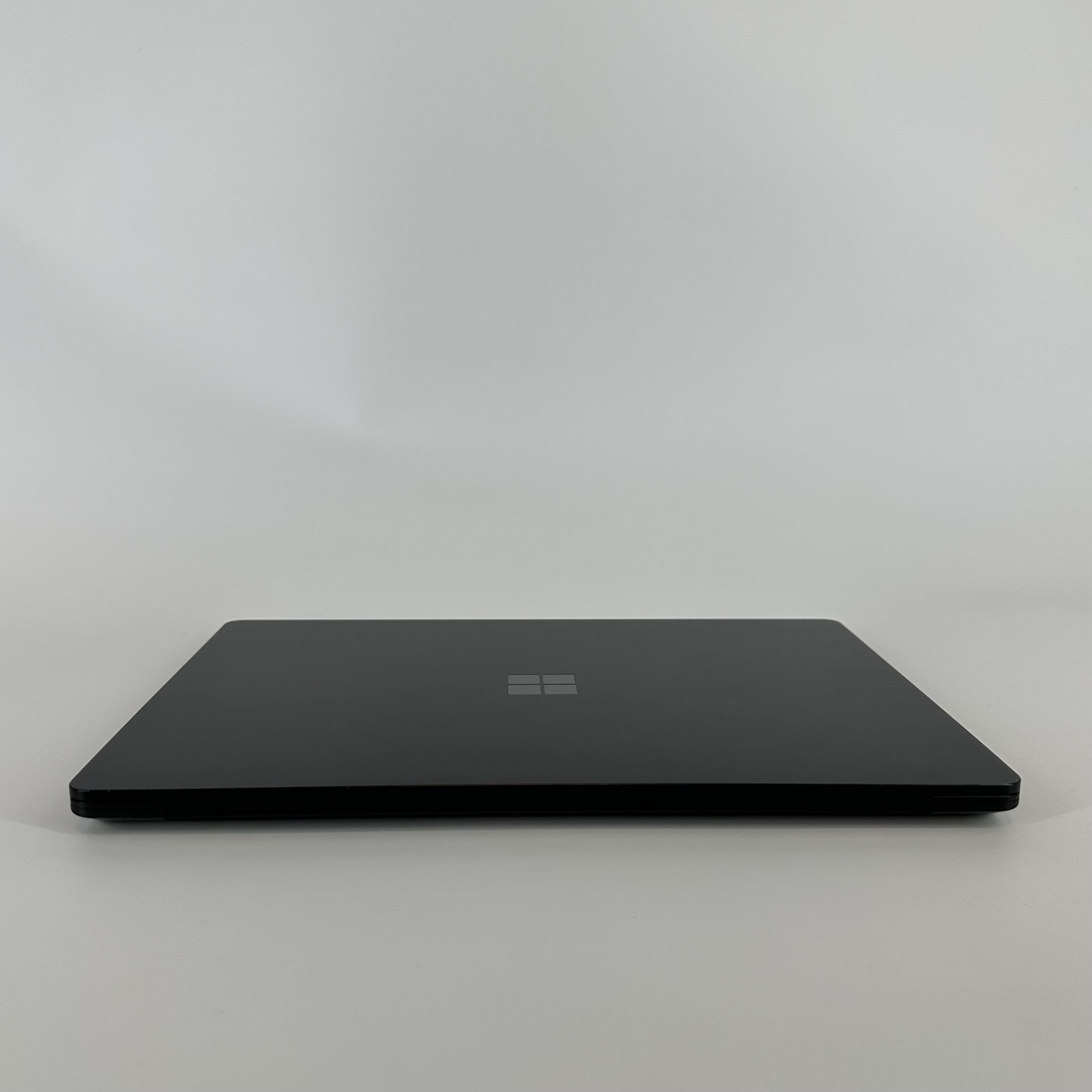 Microsoft Surface Laptop 3 13.5 Black 1.3 GHz Intel Core i7 10th Gen. 16GB RAM 1TB Solid State Drive