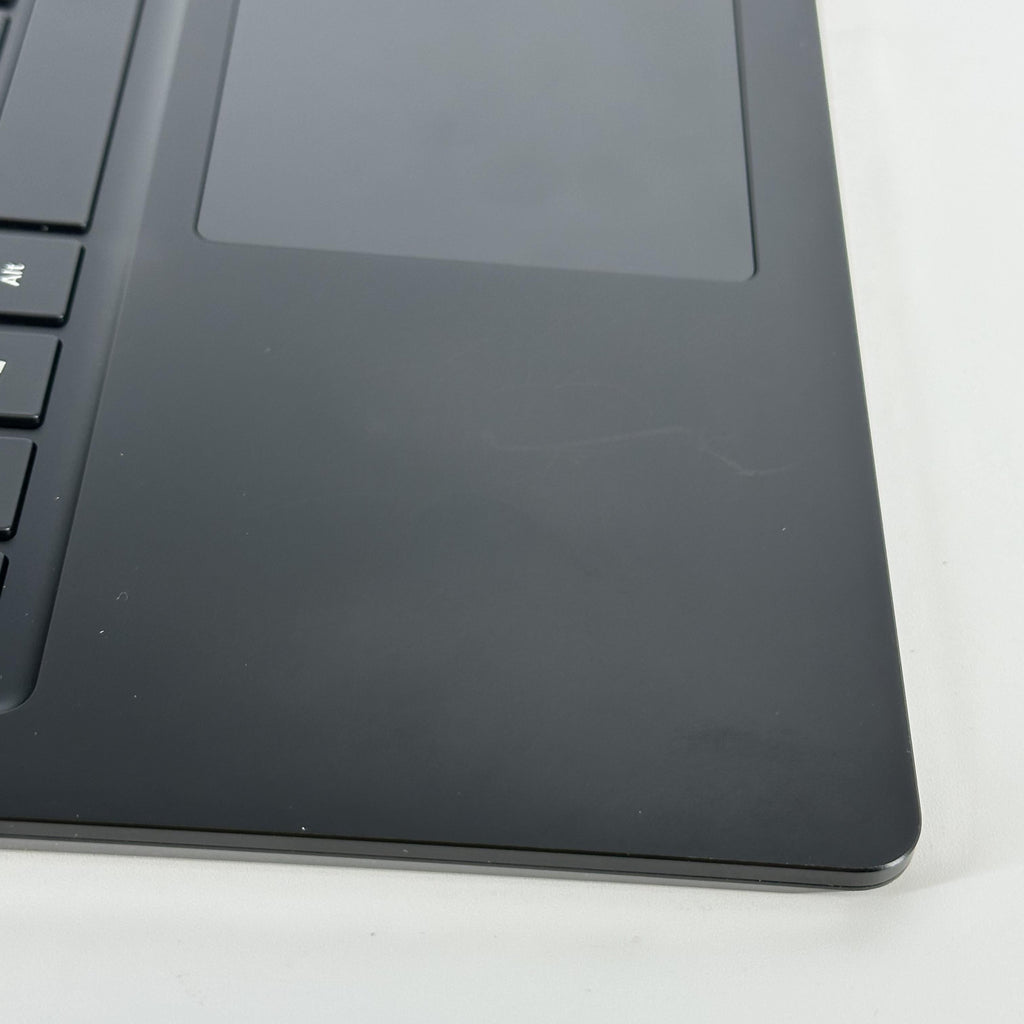 Microsoft Surface Laptop 3 13.5 Black 1.3 GHz Intel Core i7 10th Gen. 16GB RAM 1TB Solid State Drive