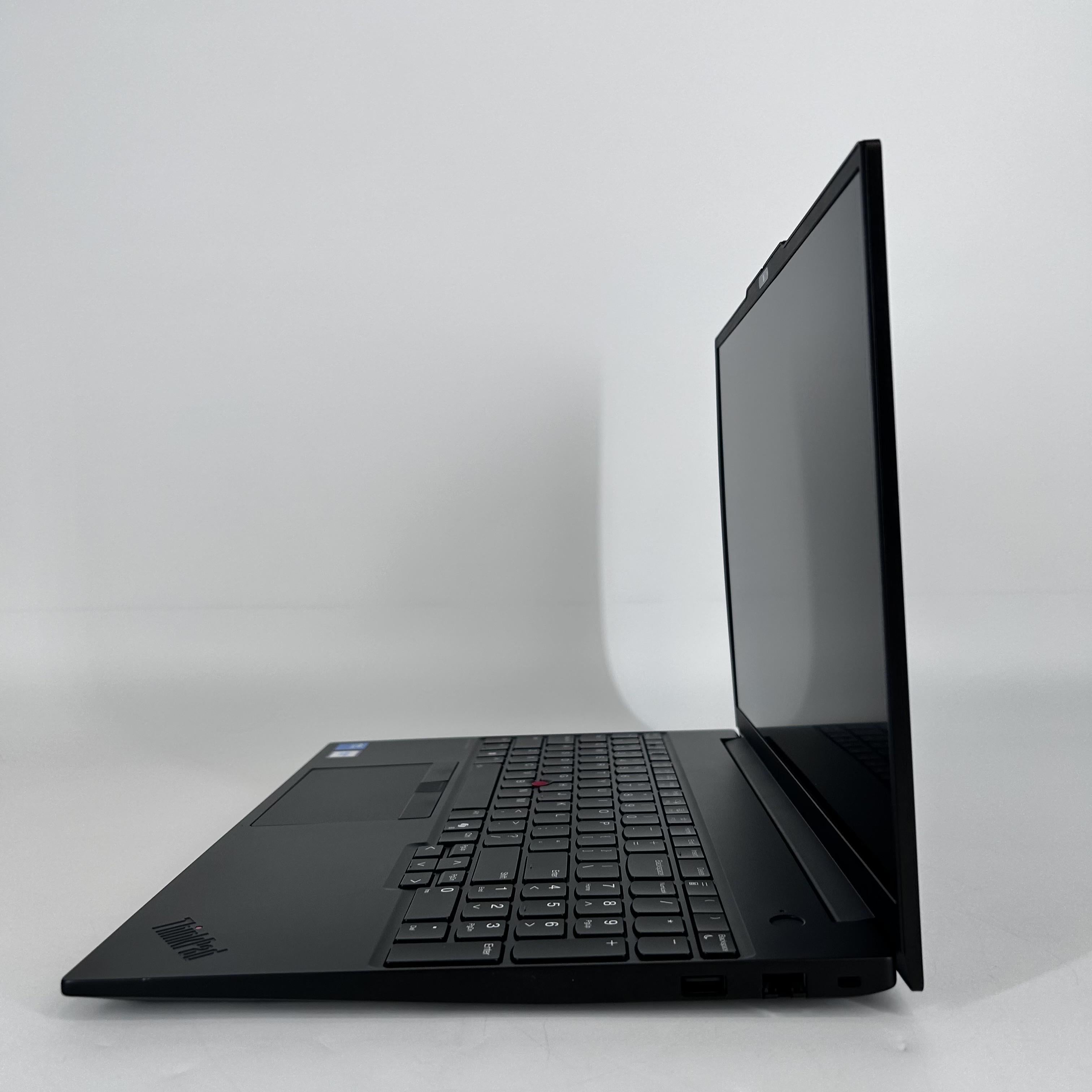 Lenovo ThinkPad E16 Gen 3 Black 2.5 GHz Intel Core 7 Series 2 16GB RAM 512GB Solid State Drive