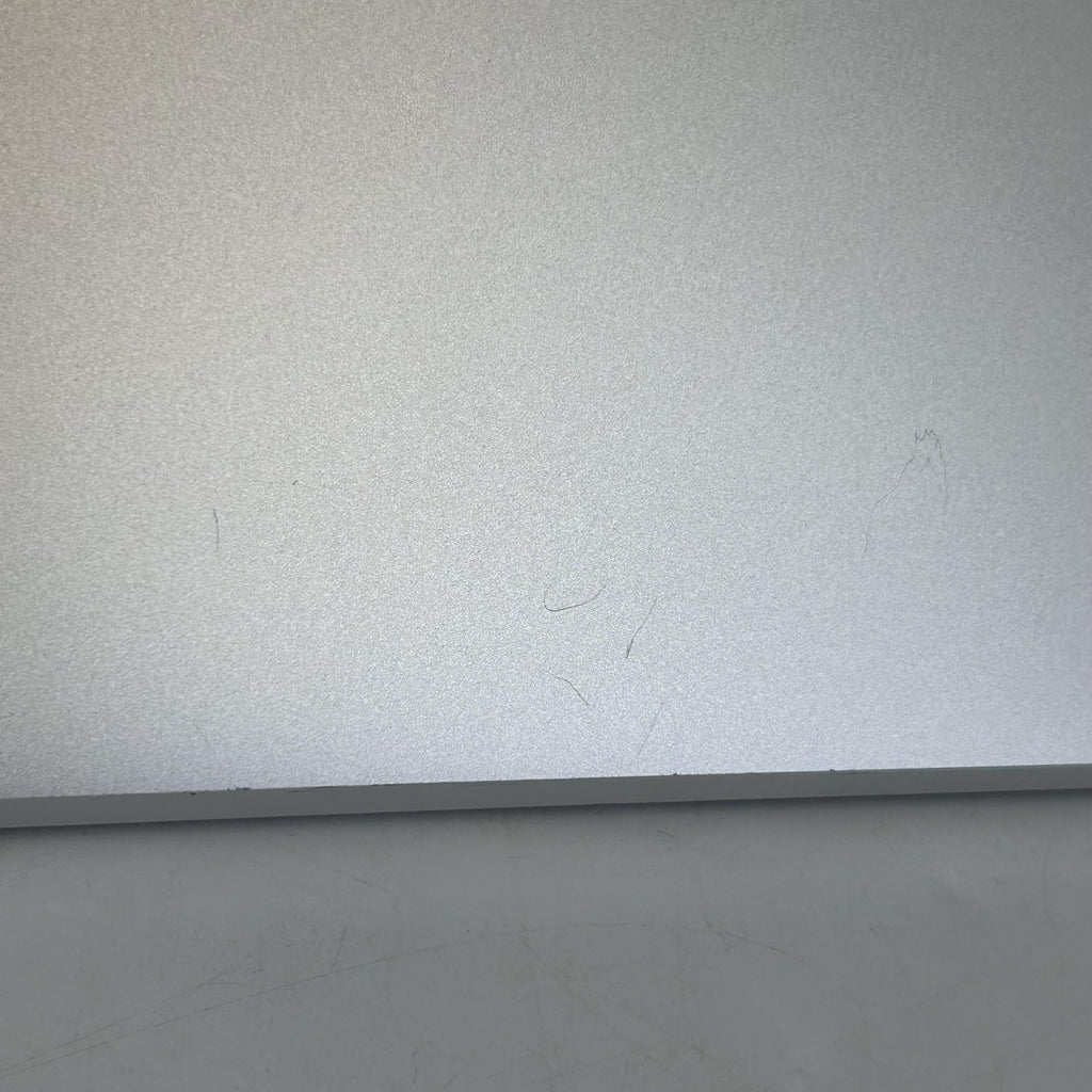 Dell XPS 15 9530 Silver 2.4 GHz Intel Core i7 13th Gen. 64GB RAM 1TB Solid State Drive Intel Arc A370M 4 GB