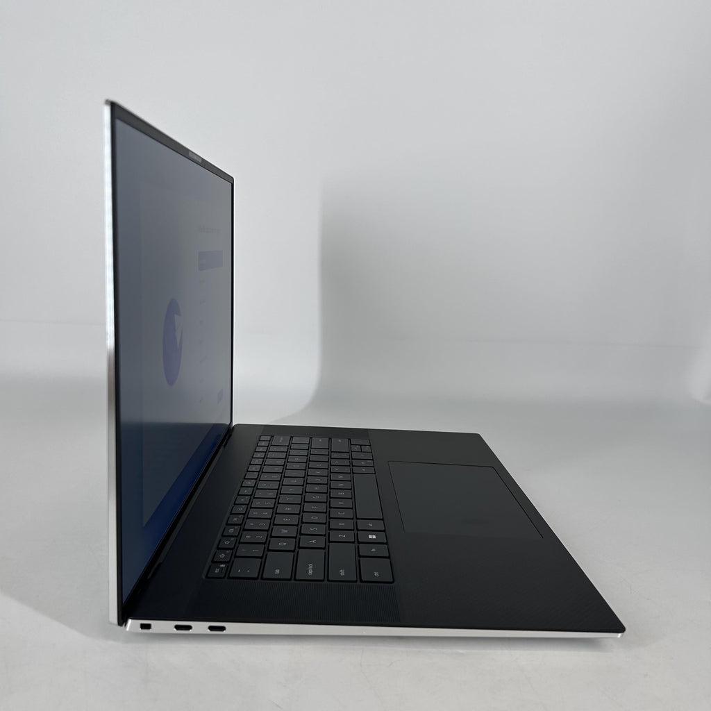 Dell XPS 17 9730 Silver 2.6 GHz Intel Core i9 13th Gen. 32GB RAM 1TB Solid State Drive NVIDIA GeForce RTX 4080 12 GB