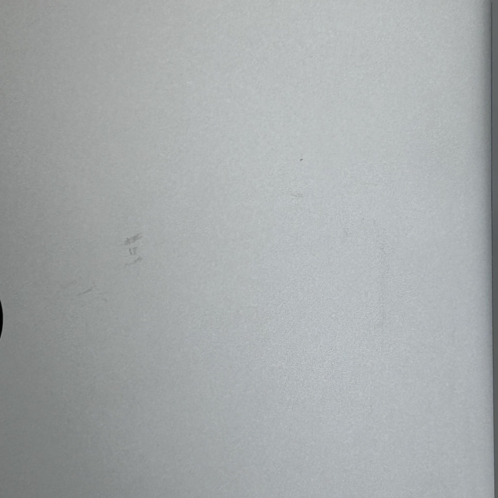 Dell XPS 17 9730 Silver 2.6 GHz Intel Core i9 13th Gen. 32GB RAM 1TB Solid State Drive NVIDIA GeForce RTX 4080 12 GB