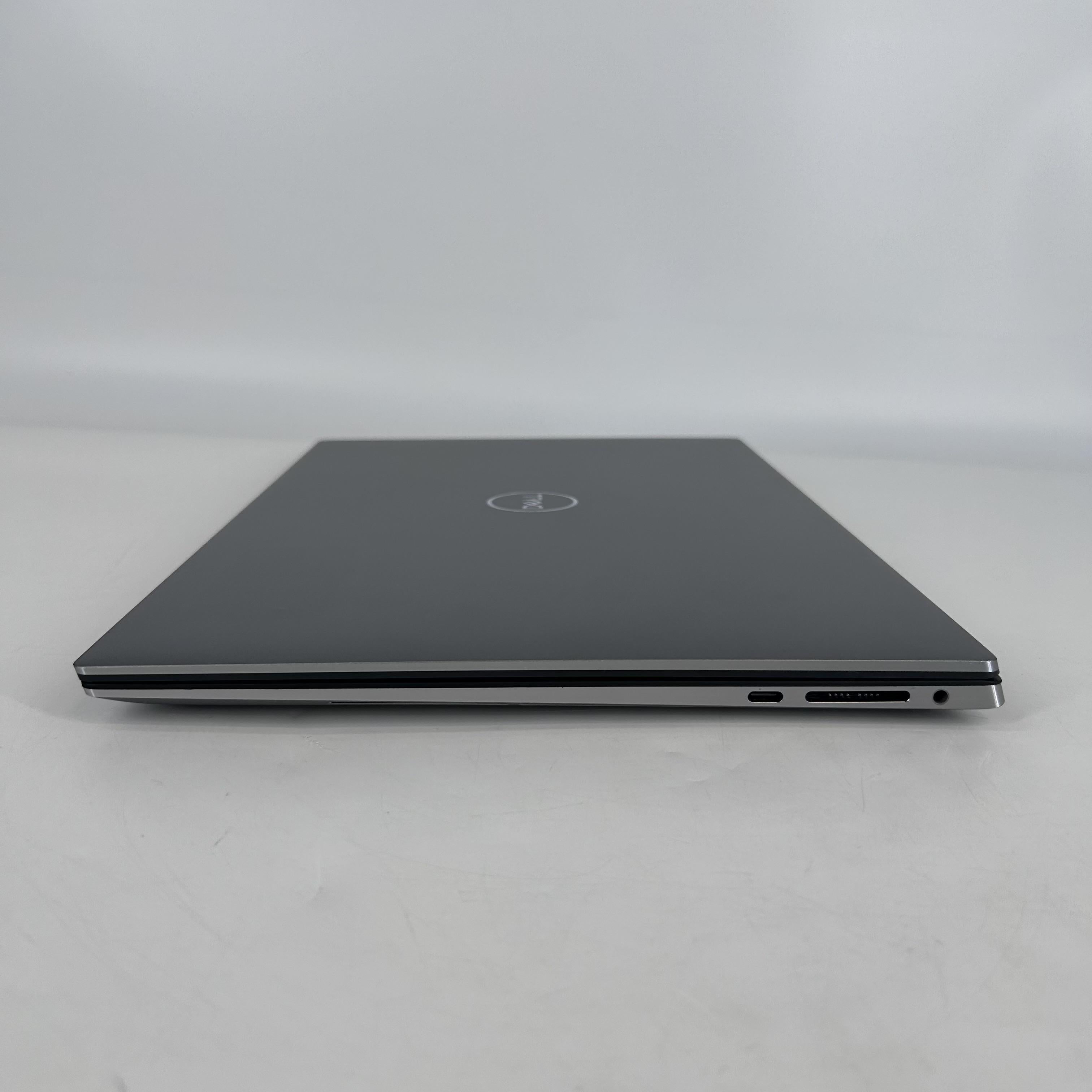 Dell Precision 5560 15.6 Gray 2.3 GHz Intel Core i7 11th Gen. 16GB RAM 512GB Solid State Drive NVIDIA Quadro T1200 4 GB