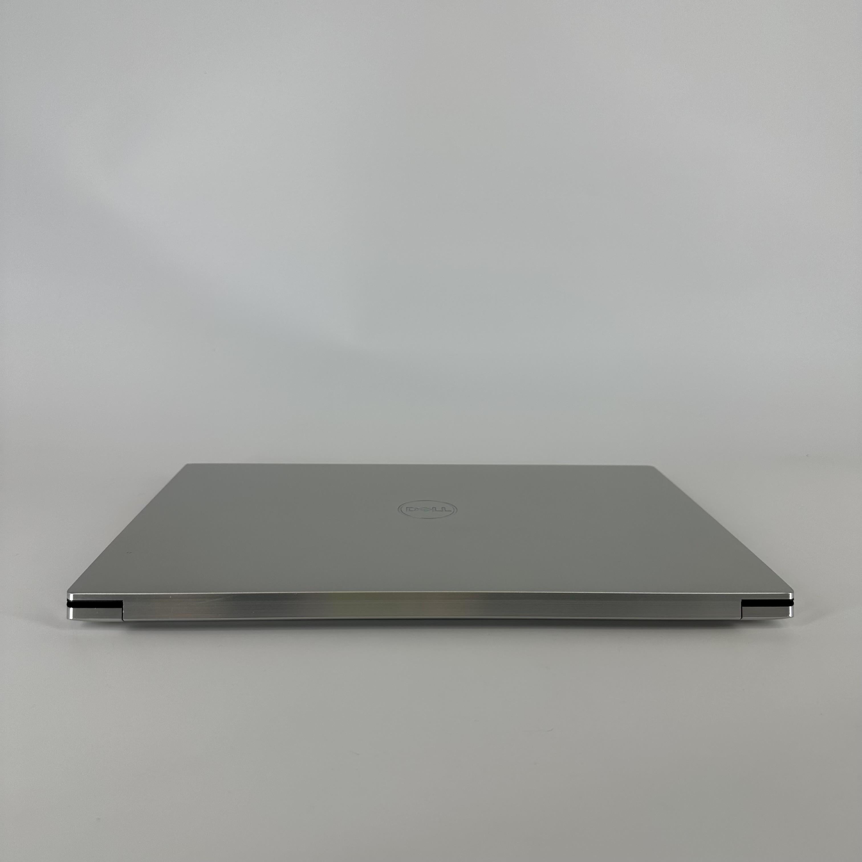 Dell XPS 15 9530 Silver 2.4 GHz Intel Core i7 13th Gen. 16GB RAM 512GB Solid State Drive NVIDIA GeForce RTX 4050 6 GB