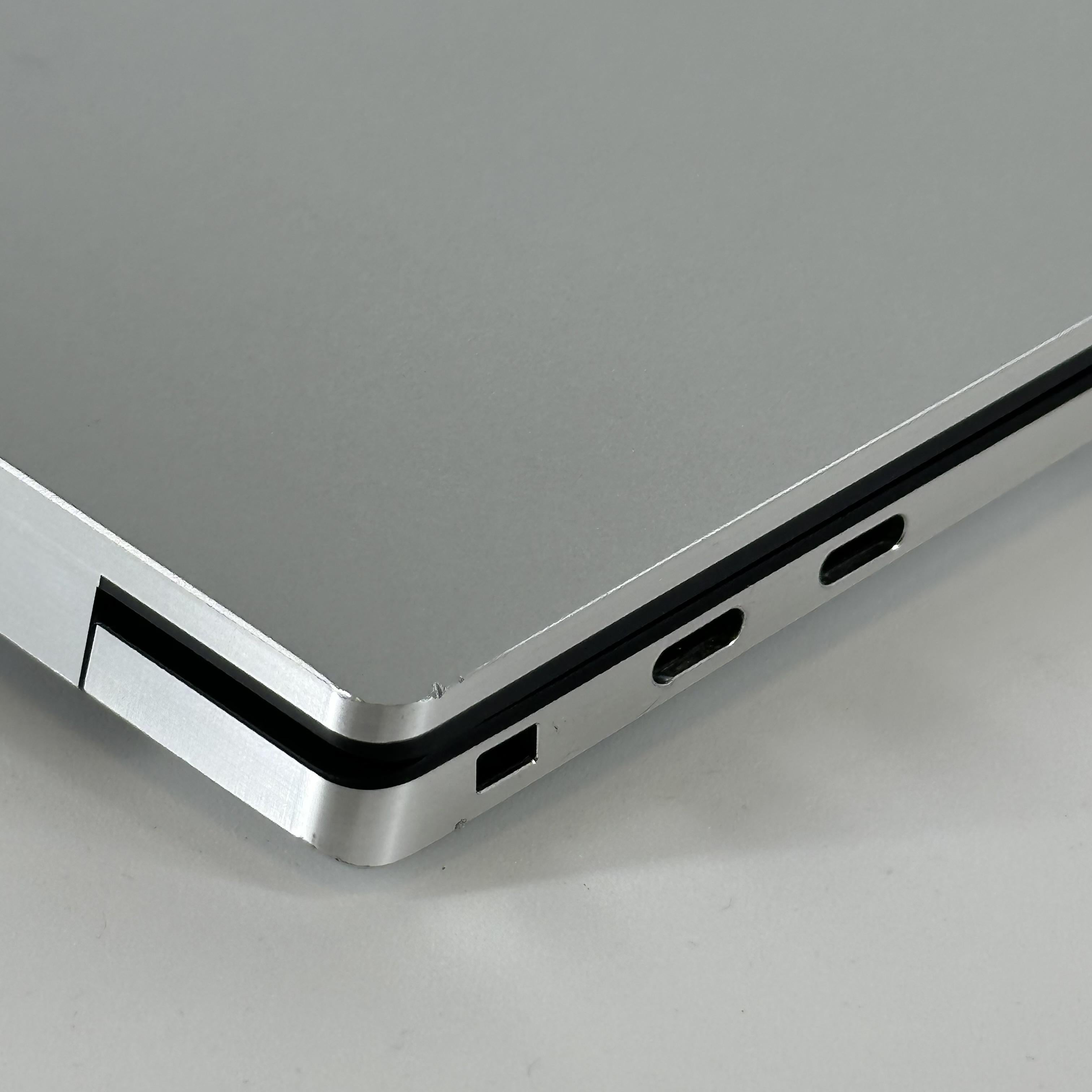 Dell XPS 15 9530 Silver 2.4 GHz Intel Core i7 13th Gen. 16GB RAM 512GB Solid State Drive NVIDIA GeForce RTX 4050 6 GB