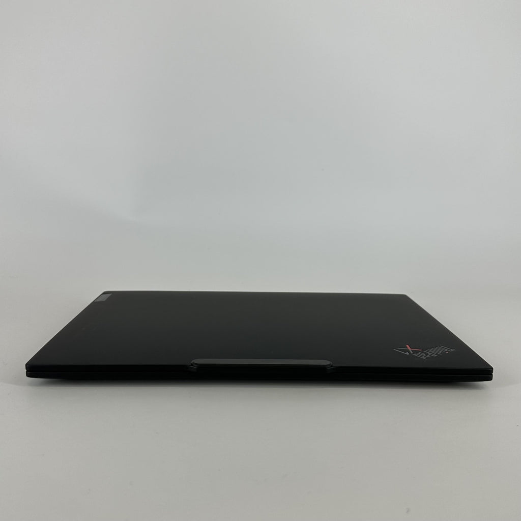 Lenovo ThinkPad X1 Carbon Gen 13 14 Black 2.2 GHz Intel Core Ultra 7 Series 2 32GB RAM 512GB Solid State Drive