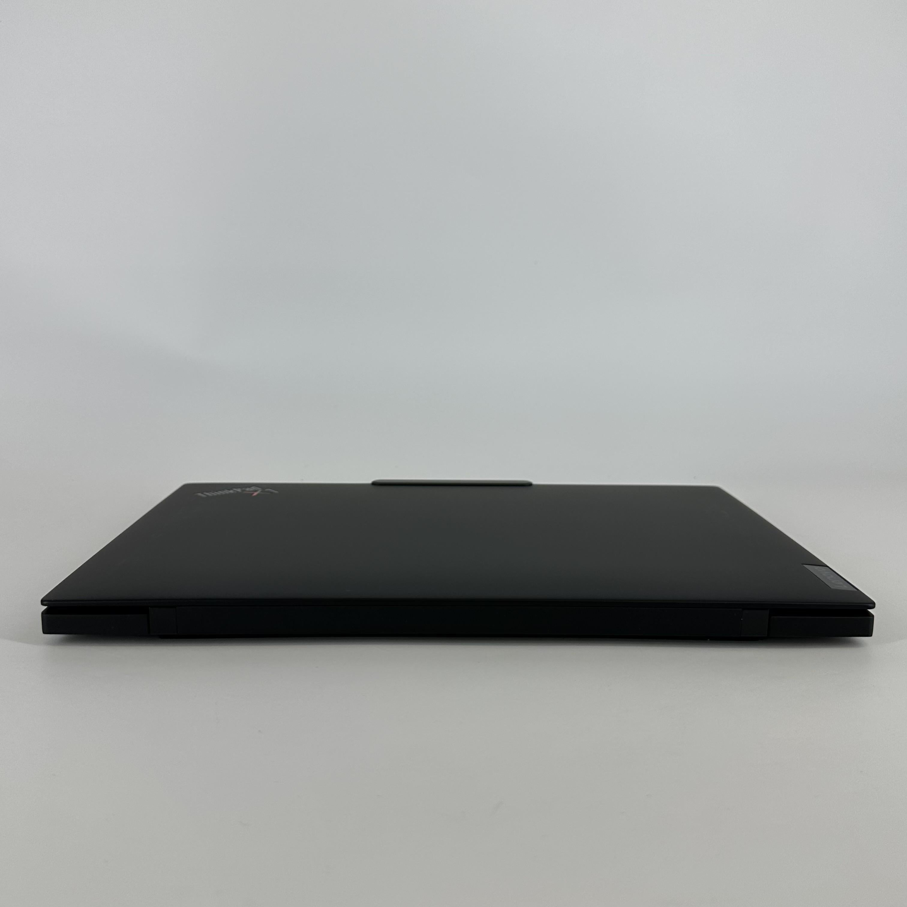 Lenovo ThinkPad X1 Carbon Gen 13 14 Black 2.2 GHz Intel Core Ultra 7 Series 2 32GB RAM 512GB Solid State Drive