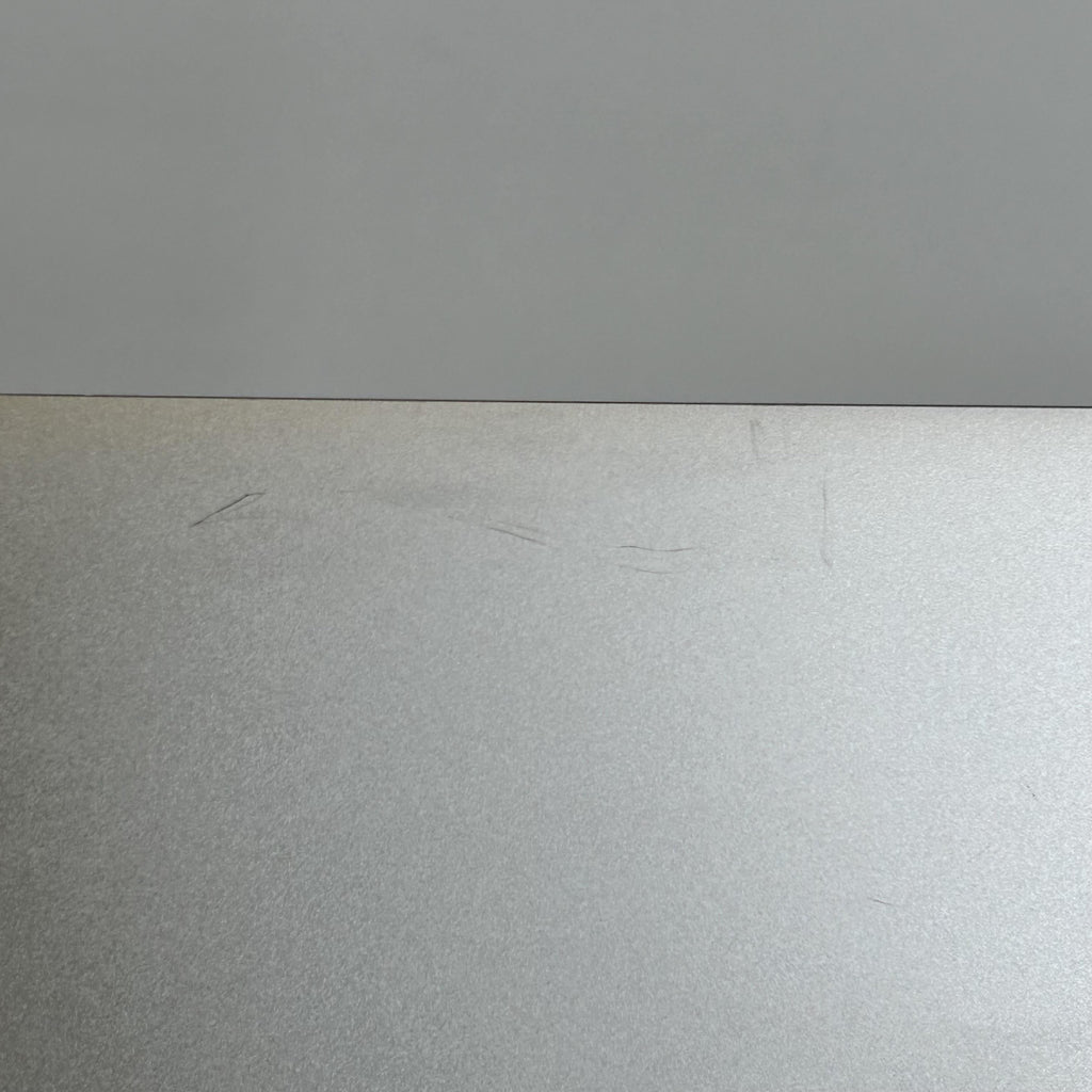 Dell XPS 15 9510 Silver 2.3 GHz Intel Core i7 11th Gen. 32GB RAM 1TB Solid State Drive NVIDIA GeForce RTX 3050 Ti 4 GB