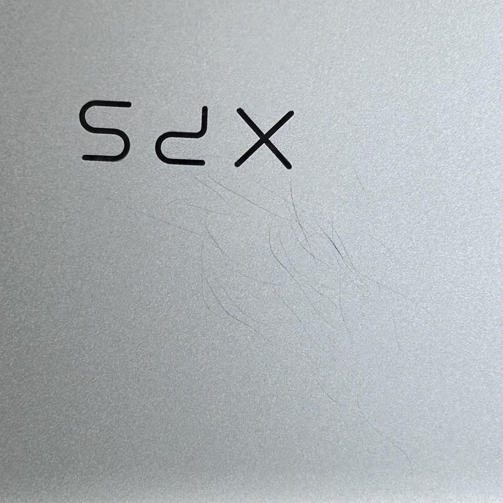 Dell XPS 15 9510 Silver 2.3 GHz Intel Core i7 11th Gen. 32GB RAM 1TB Solid State Drive NVIDIA GeForce RTX 3050 Ti 4 GB
