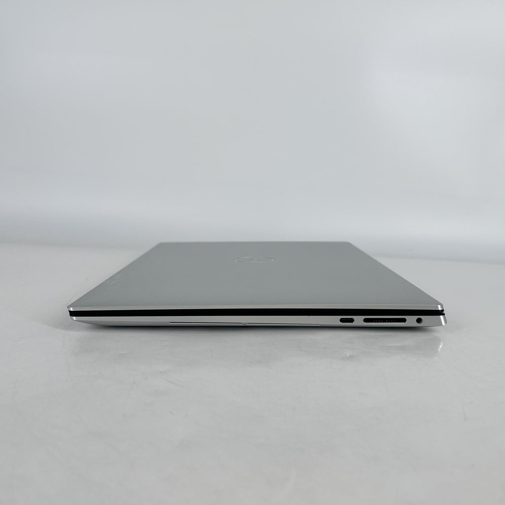 Dell XPS 15 9510 Silver 2.3 GHz Intel Core i7 11th Gen. 32GB RAM 1TB Solid State Drive NVIDIA GeForce RTX 3050 Ti 4 GB