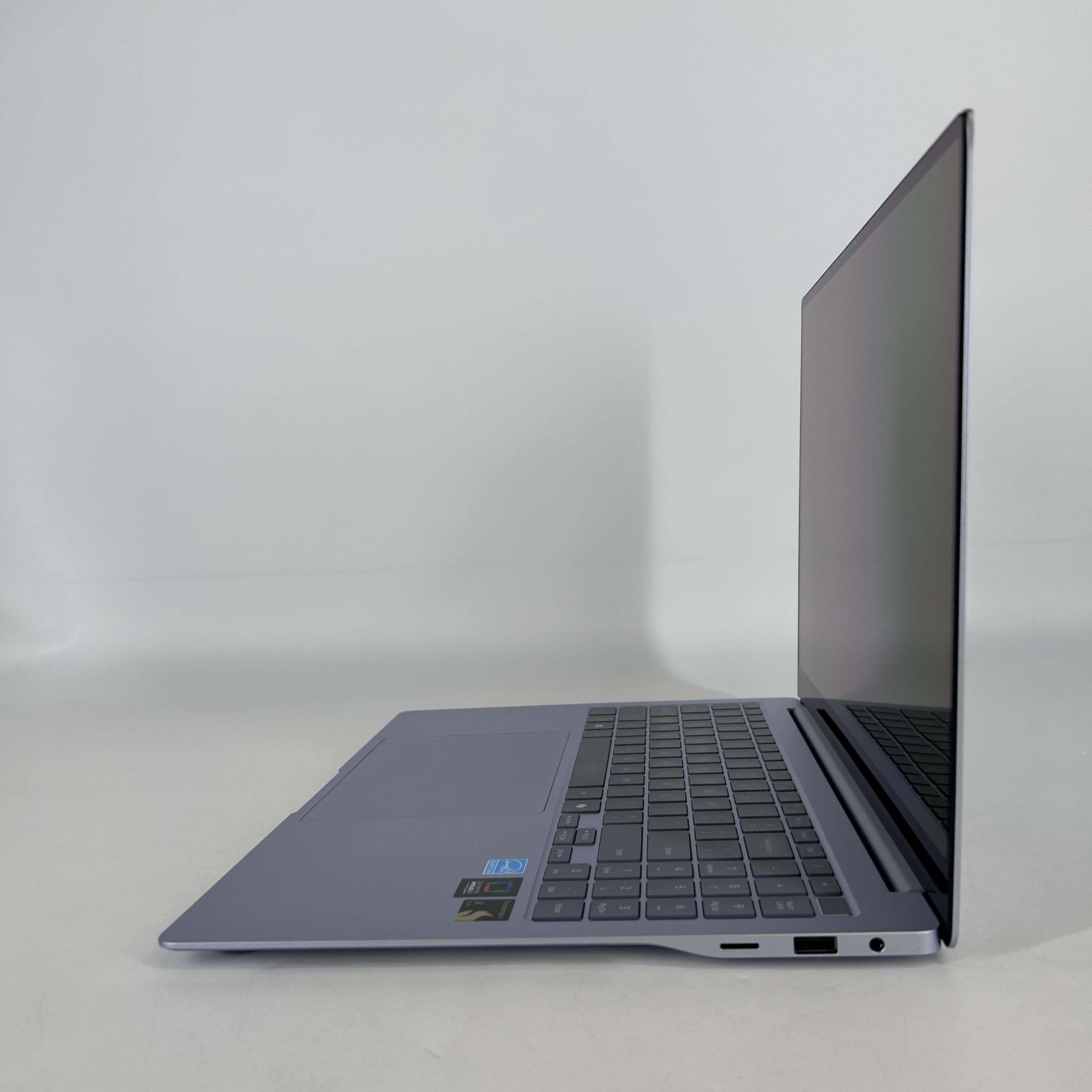 Samsung Galaxy Book4  Edge 16 Blue 3.4 GHz Qualcomm Snapdragon X Elite 16GB RAM 512GB Embedded UniversalFlashStorage