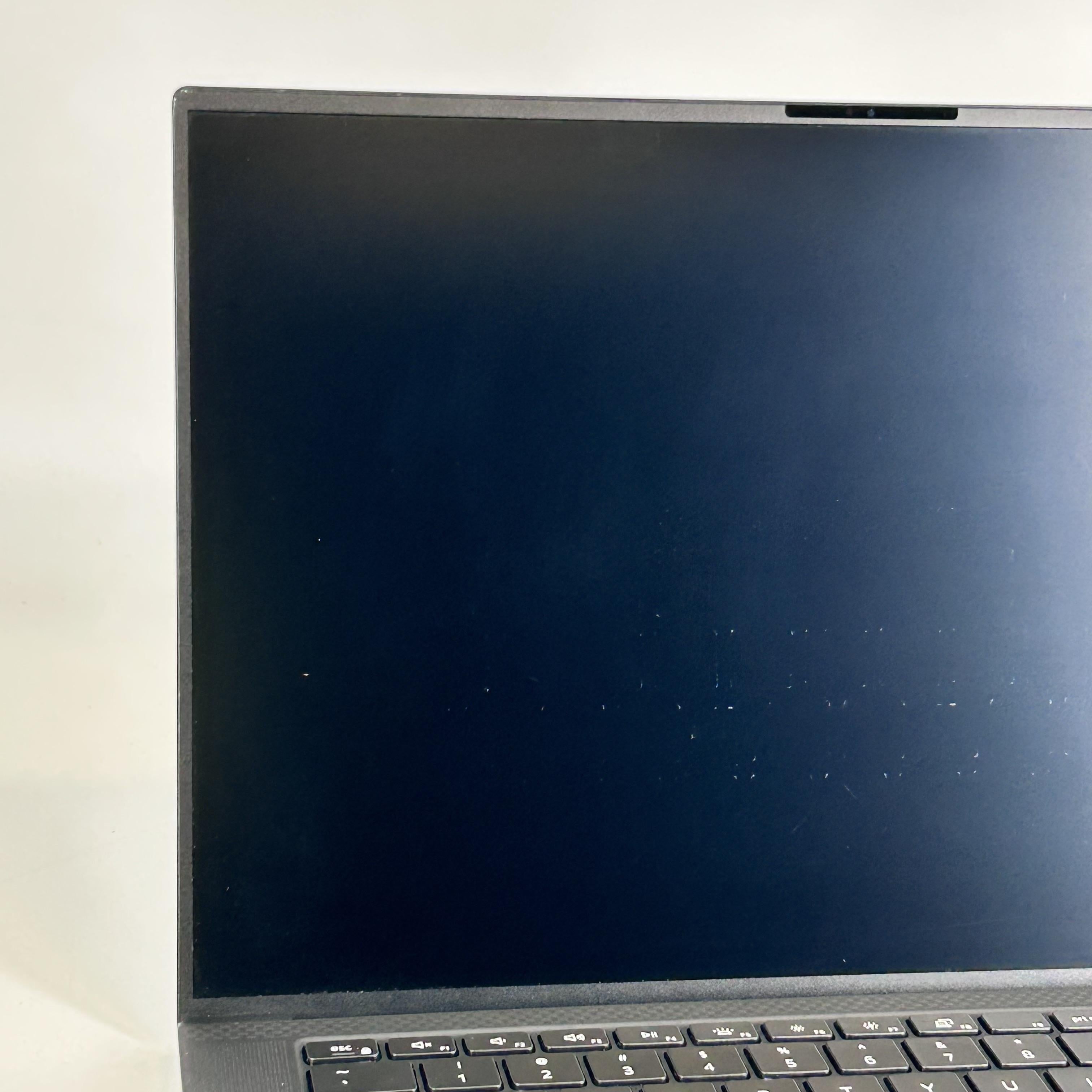 Dell XPS 15 9510 Silver 2.3 GHz Intel Core i7 11th Gen. 32GB RAM 1TB Solid State Drive NVIDIA GeForce RTX 3050 Ti 4 GB