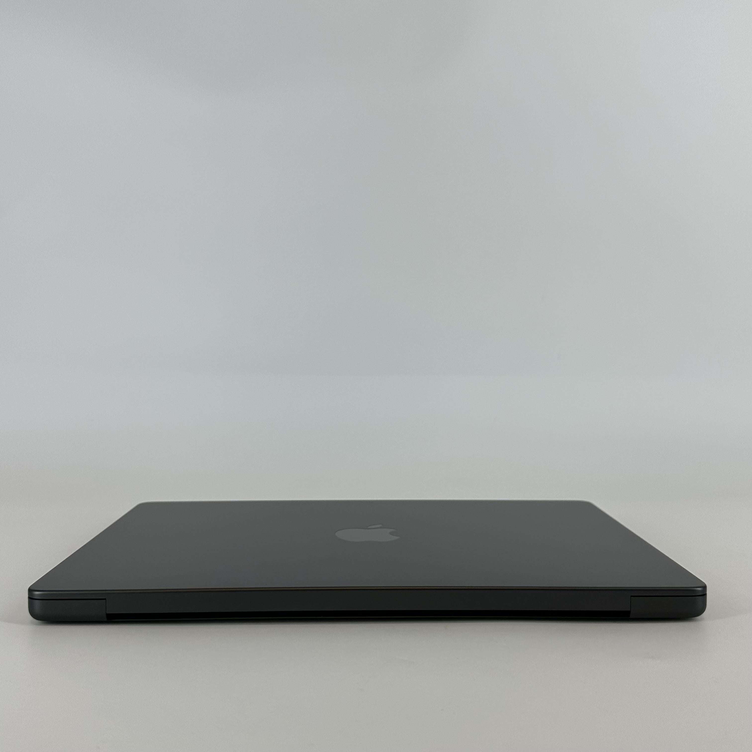 Apple MacBook Pro 14 2025 Space Black M5 10-Core CPU 16GB Unified Memory 512GB Solid State Drive 10-Core GPU
