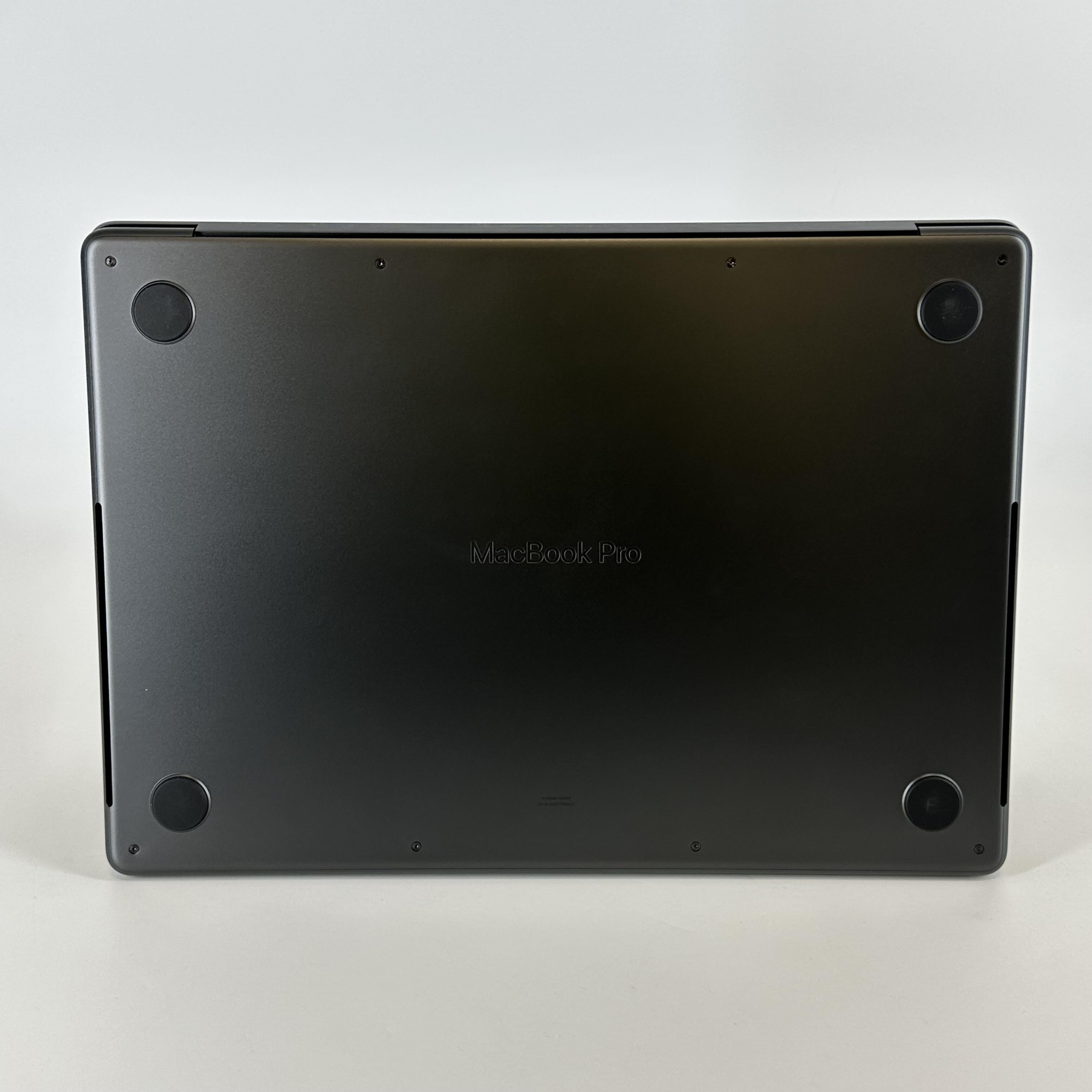 Apple MacBook Pro 14 2025 Space Black M5 10-Core CPU 16GB Unified Memory 512GB Solid State Drive 10-Core GPU