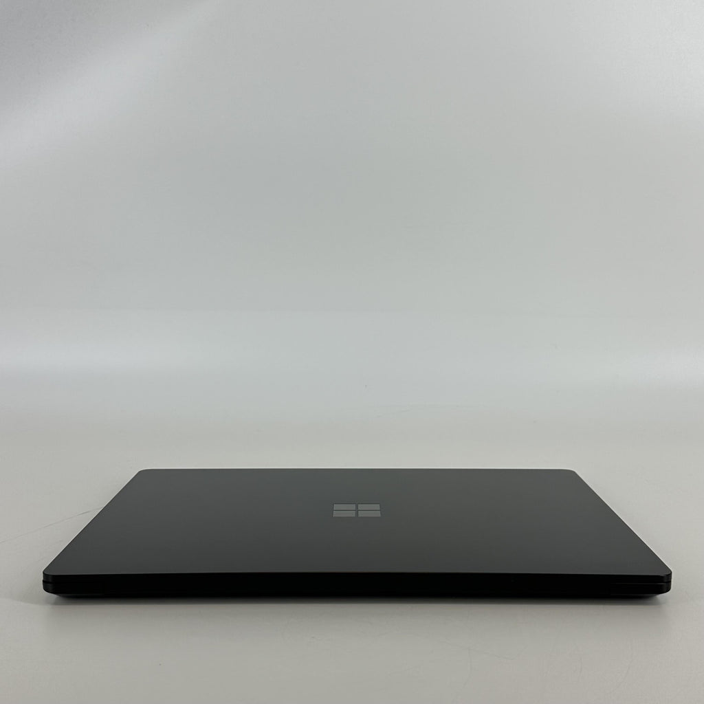 Microsoft Surface Laptop 5 13.5 Black 2.7 GHz Intel Core i7 12th Gen. 16GB RAM 512GB Solid State Drive