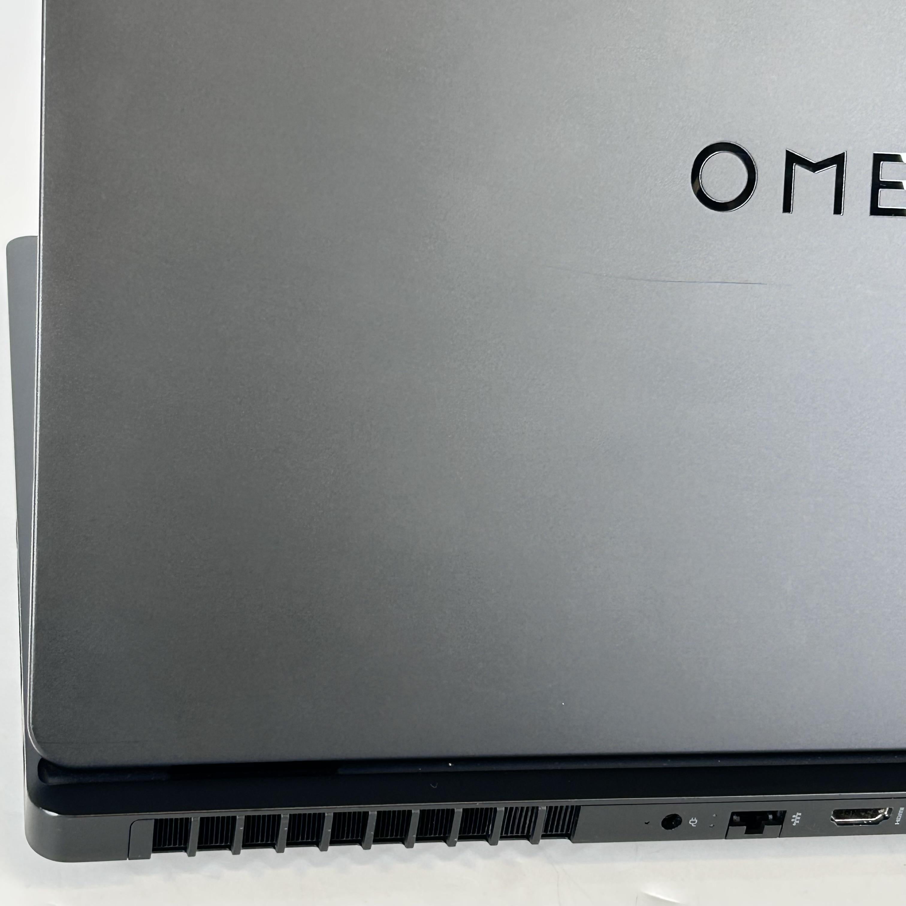 HP Omen Max 16 Black 2.4 GHz Intel Core Ultra 7 Series 2 32GB RAM 1TB Solid State Drive NVIDIA GeForce RTX 5070 8 GB