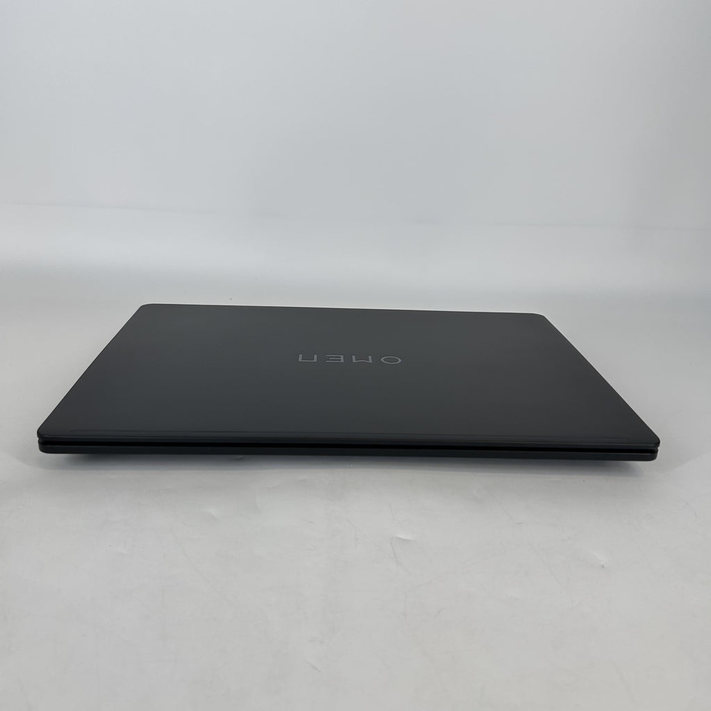 HP Omen Max 16 Black 2.4 GHz Intel Core Ultra 7 Series 2 32GB RAM 1TB Solid State Drive NVIDIA GeForce RTX 5070 8 GB