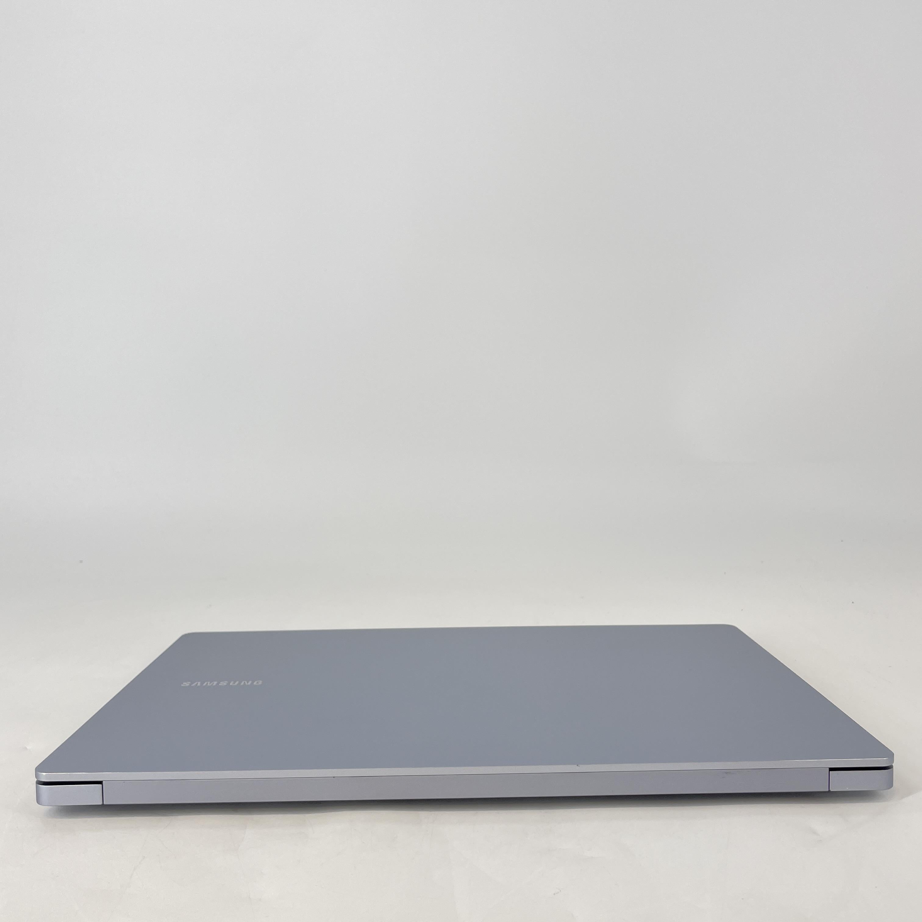 Samsung Galaxy Book4  Edge 15.6 Blue 2.9 GHz Qualcomm Snapdragon X 16GB RAM 512GB Embedded UniversalFlashStorage