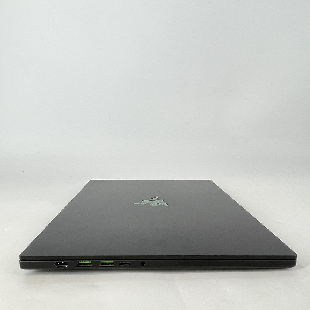 Razer Blade 16 2025 Black 2.0 GHz AMD Ryzen AI 9 365 32GB RAM 1TB Solid State Drive NVIDIA GeForce RTX 5070 Ti 12 GB