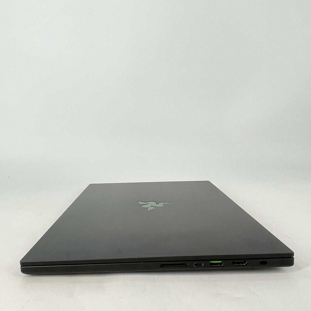 Razer Blade 16 2025 Black 2.0 GHz AMD Ryzen AI 9 365 32GB RAM 1TB Solid State Drive NVIDIA GeForce RTX 5070 Ti 12 GB