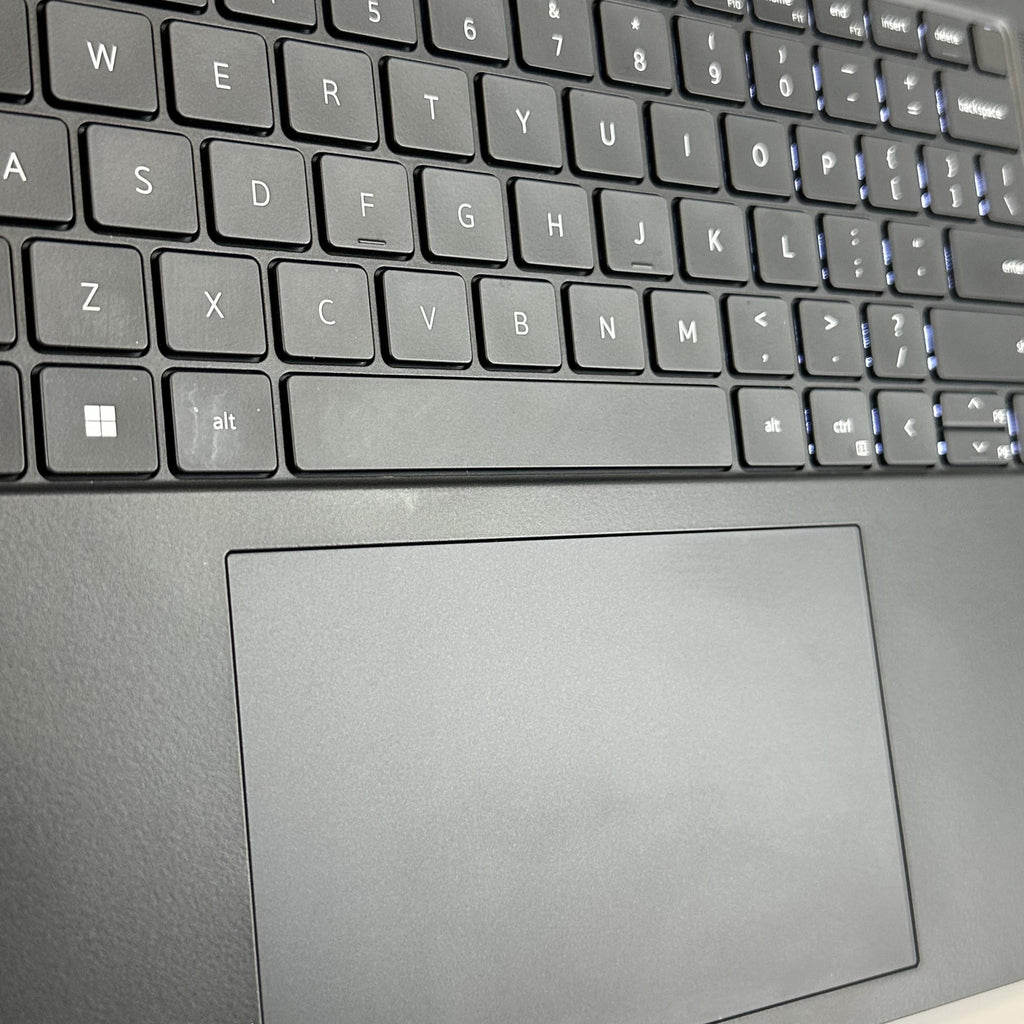 Dell Precision 5680 16 Gray 2.6 GHz Intel Core i9 13th Gen. 32GB RAM 1TB Solid State Drive NVIDIA RTX 2000 Ada 8 GB