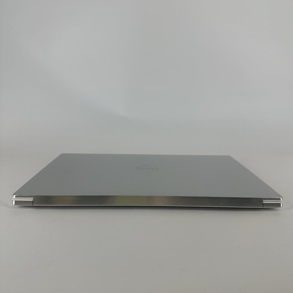Dell XPS 15 9520 Silver 2.3 GHz Intel Core i7 12th Gen. 32GB RAM 1TB Solid State Drive NVIDIA GeForce RTX 3050 Ti 4 GB