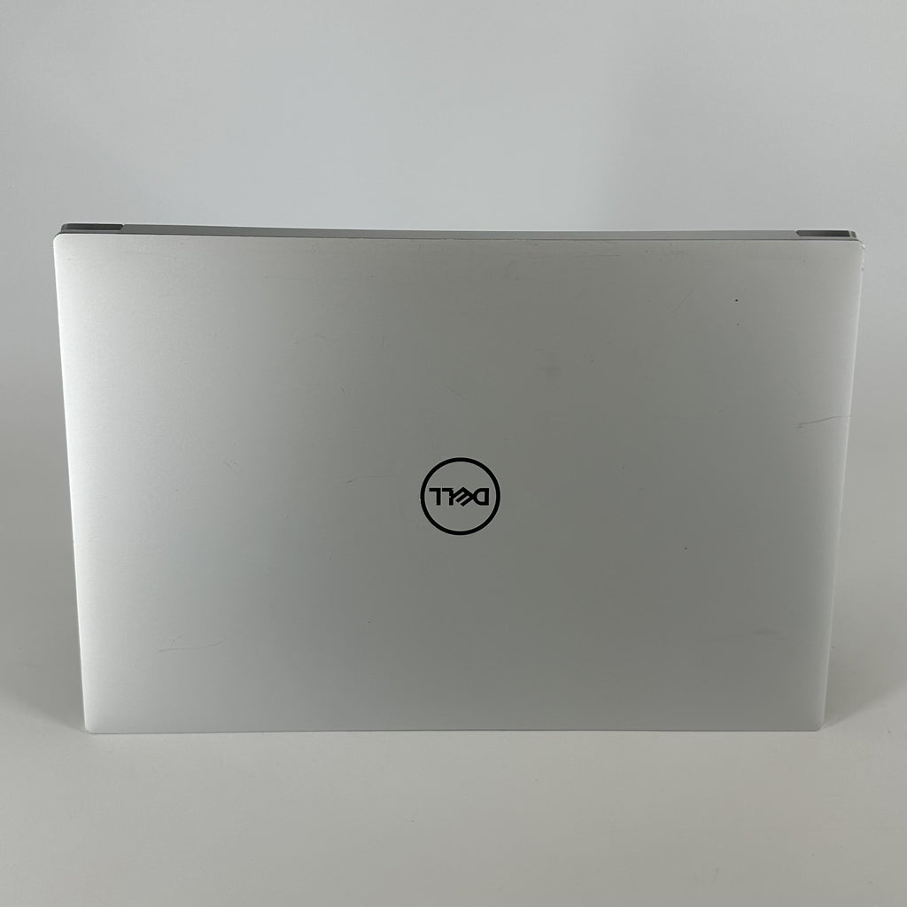 Dell XPS 15 9520 Silver 2.3 GHz Intel Core i7 12th Gen. 32GB RAM 1TB Solid State Drive NVIDIA GeForce RTX 3050 Ti 4 GB