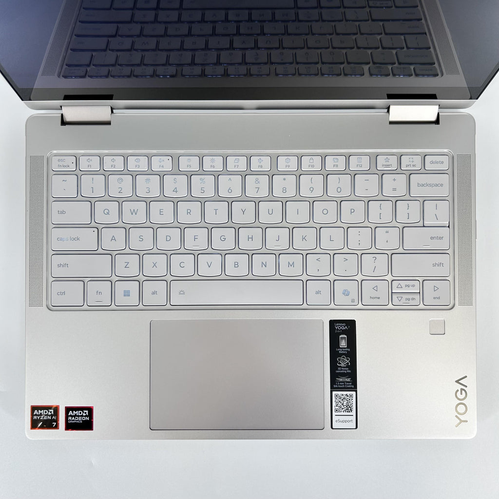 Lenovo Yoga 7 14 Silver 2.0 GHz AMD Ryzen AI 7 350 16GB RAM 1TB Solid State Drive