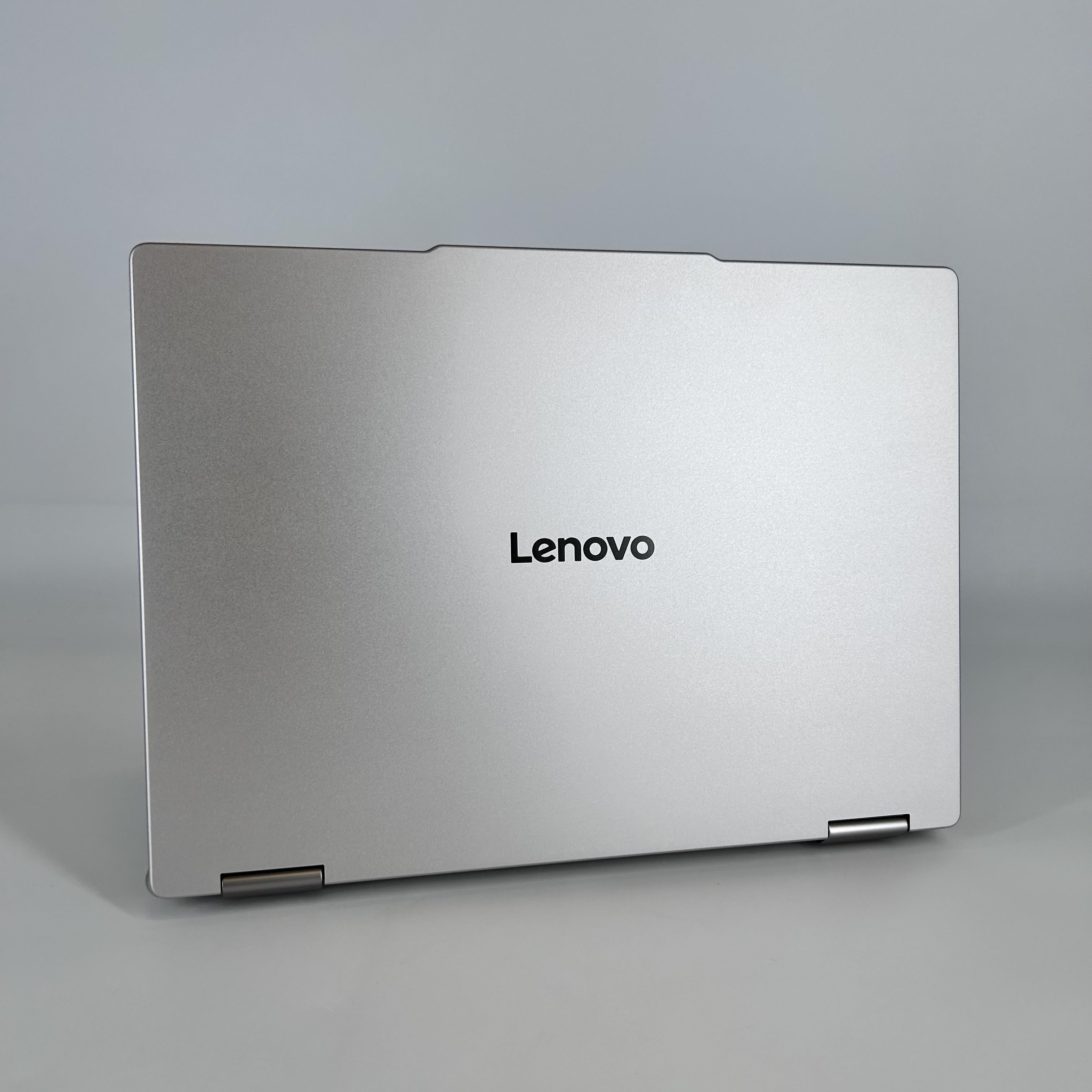 Lenovo Yoga 7 14 Silver 2.0 GHz AMD Ryzen AI 7 350 16GB RAM 1TB Solid State Drive