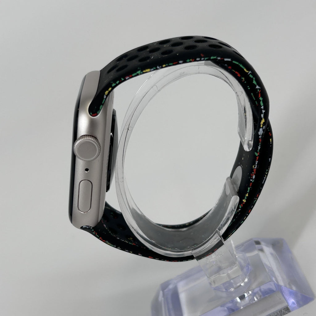 Apple Watch SE 3 44mm Starlight Unlocked 64GB