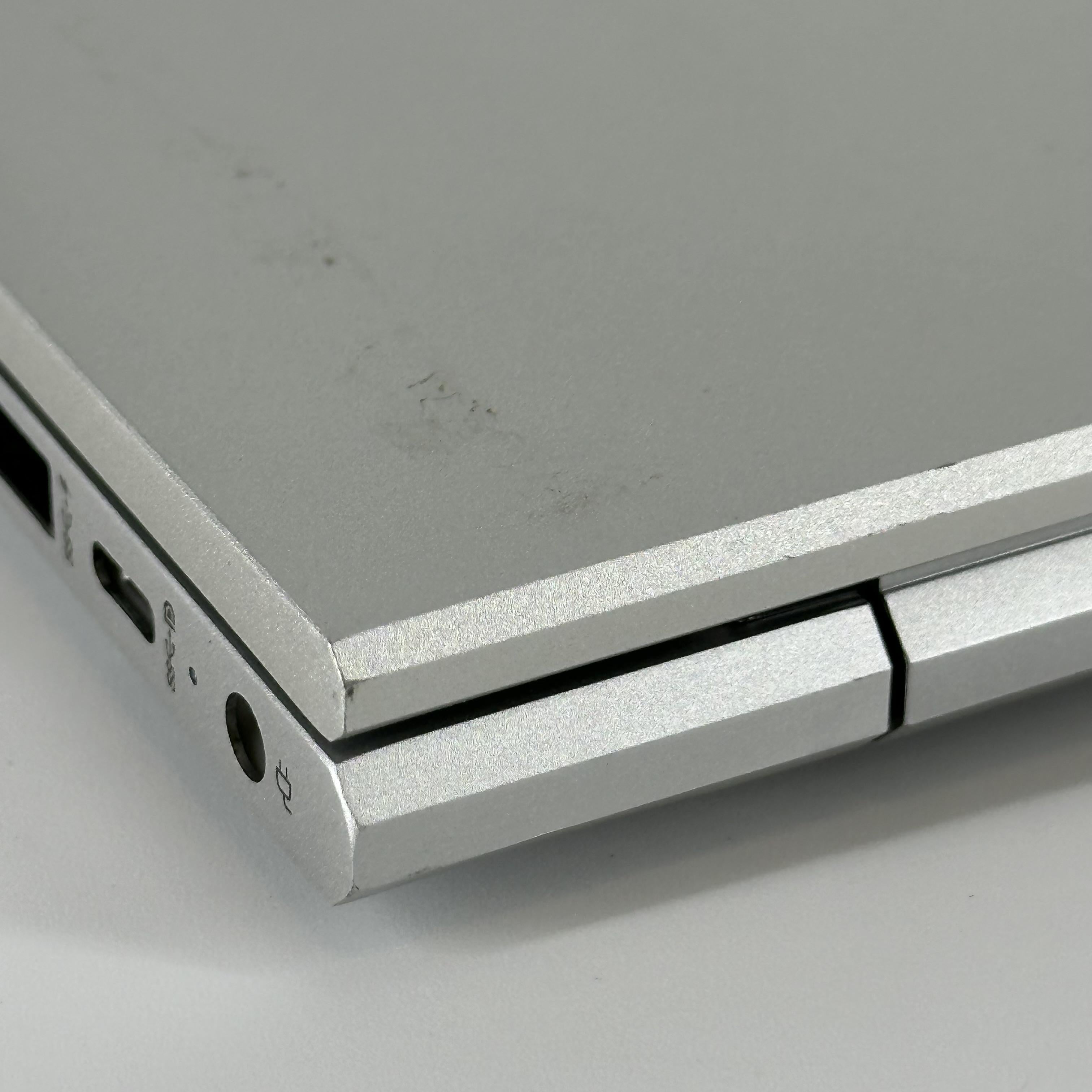 HP ProBook 455 G9 15.6 Silver 2.3 GHz AMD Ryzen 5 5625U 8GB RAM 256GB Solid State Drive