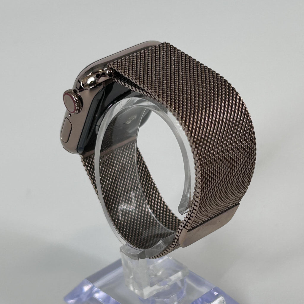 Apple Watch (Series 5) 40mm Gold Unlocked 32GB