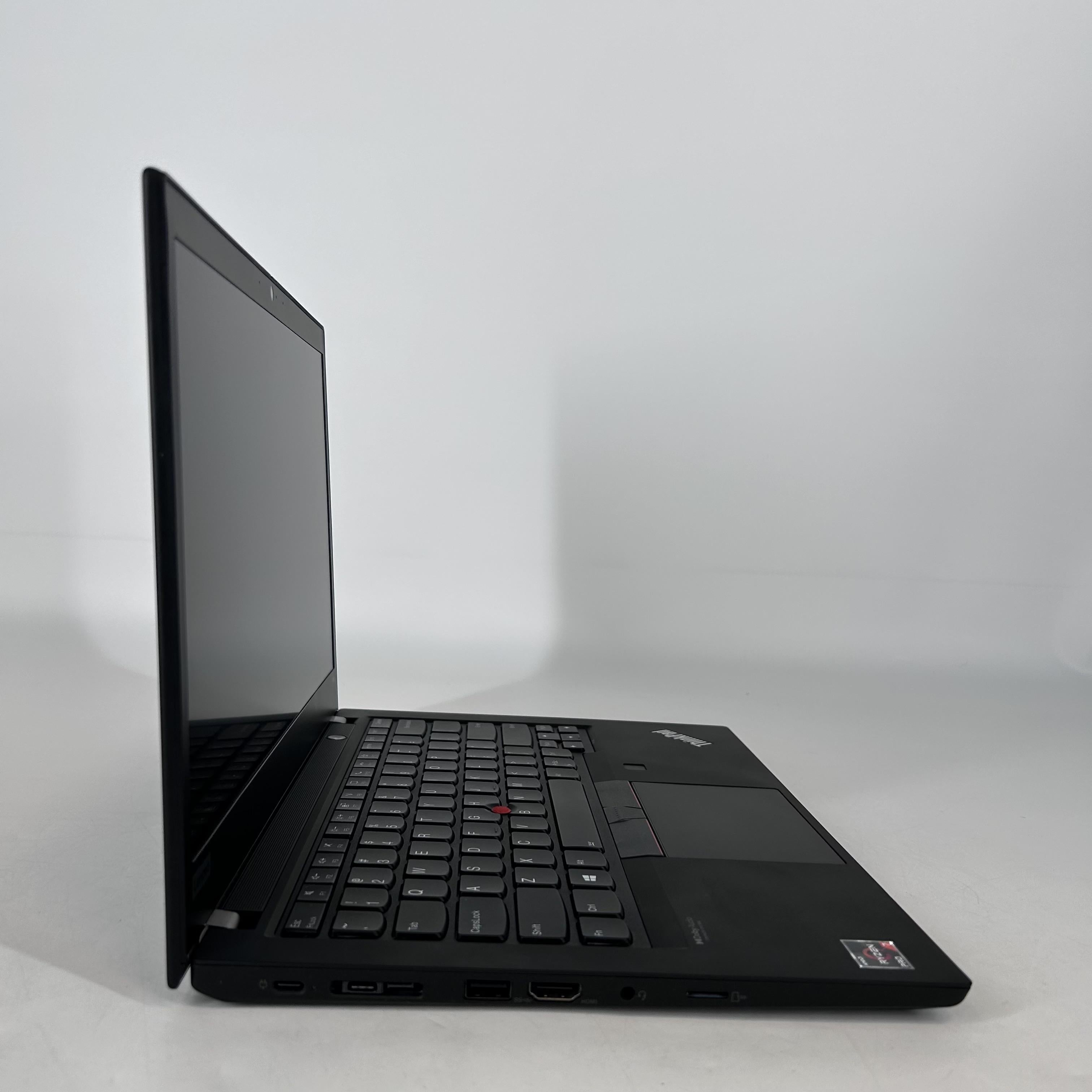 Lenovo ThinkPad P14s Gen 2 Black 1.9 GHz AMD Ryzen 7 Pro 5850U 16GB RAM 512GB Solid State Drive