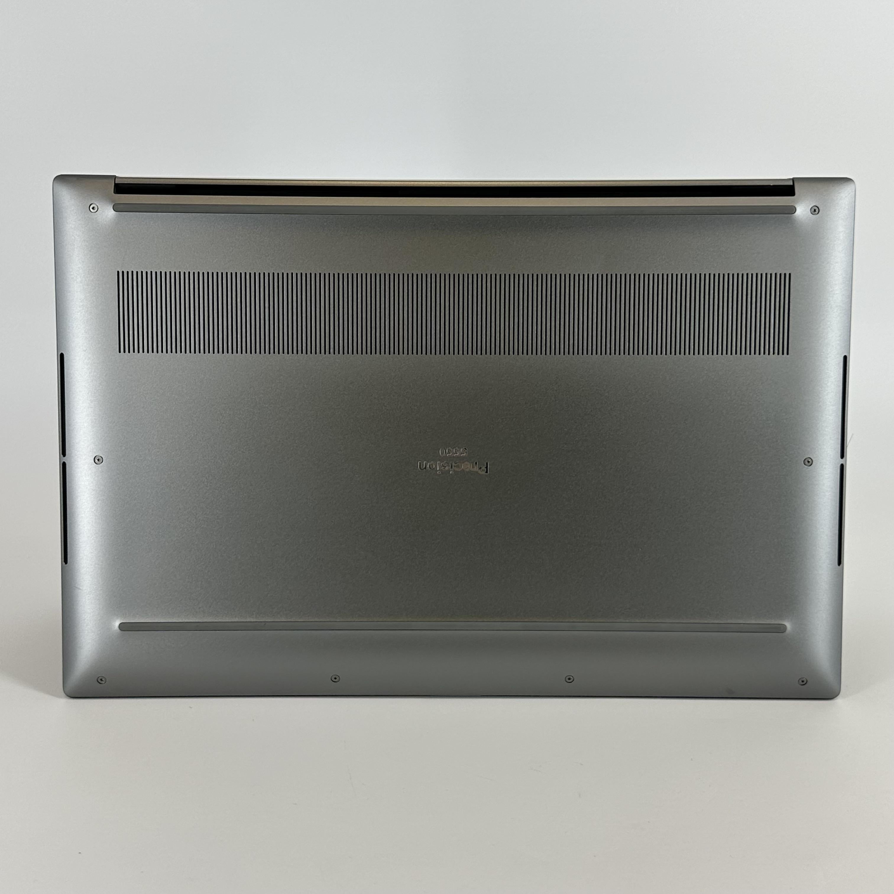 Dell Precision 5550 15.6 Gray 2.3 GHz Intel Core i7 10th Gen. 64GB RAM 2TB Solid State Drive NVIDIA Quadro T2000 4 GB