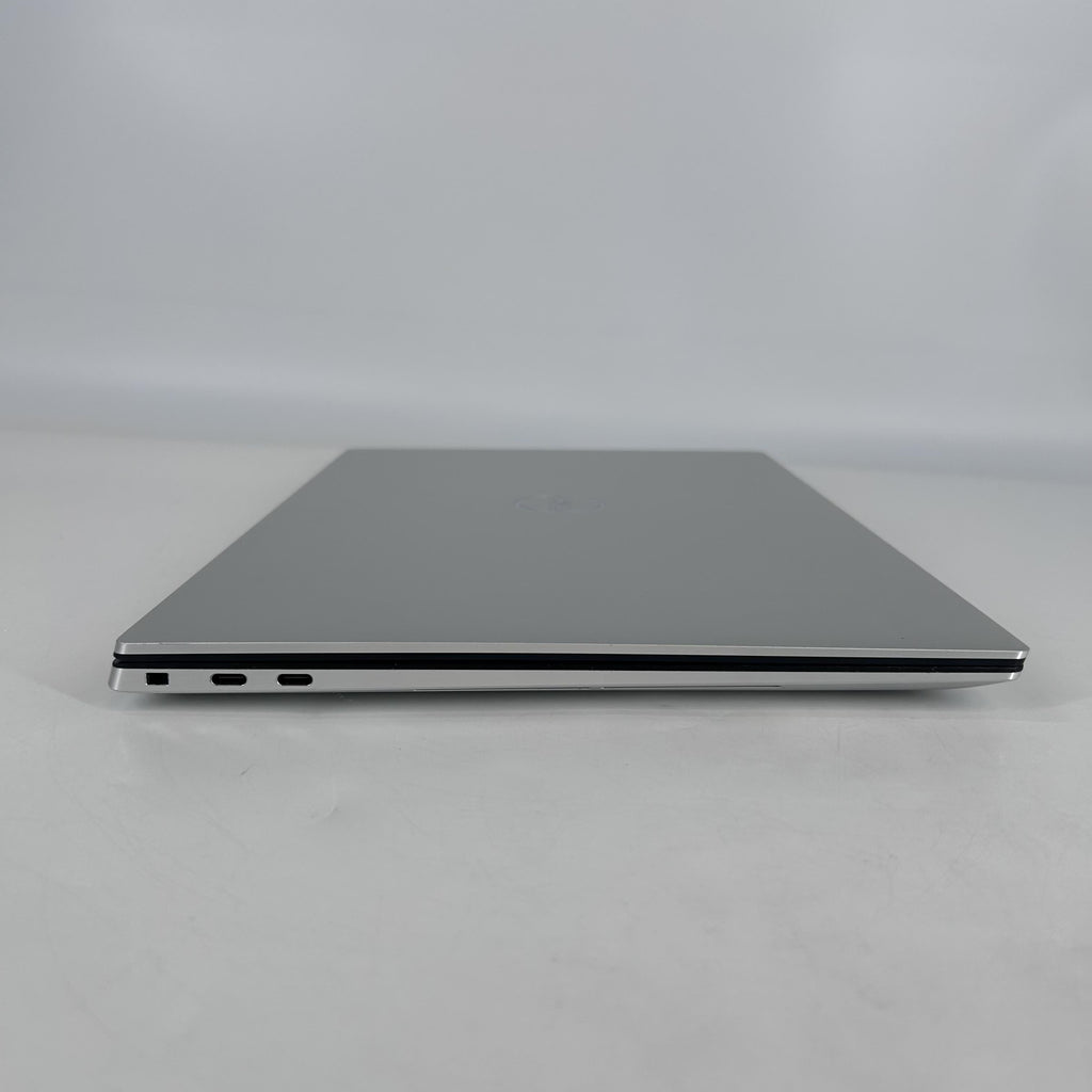 Dell XPS 15 9500 Silver 2.6 GHz Intel Core i7 10th Gen. 32GB RAM 512GB Solid State Drive NVIDIA GeForce GTX 1650 Ti 4 GB