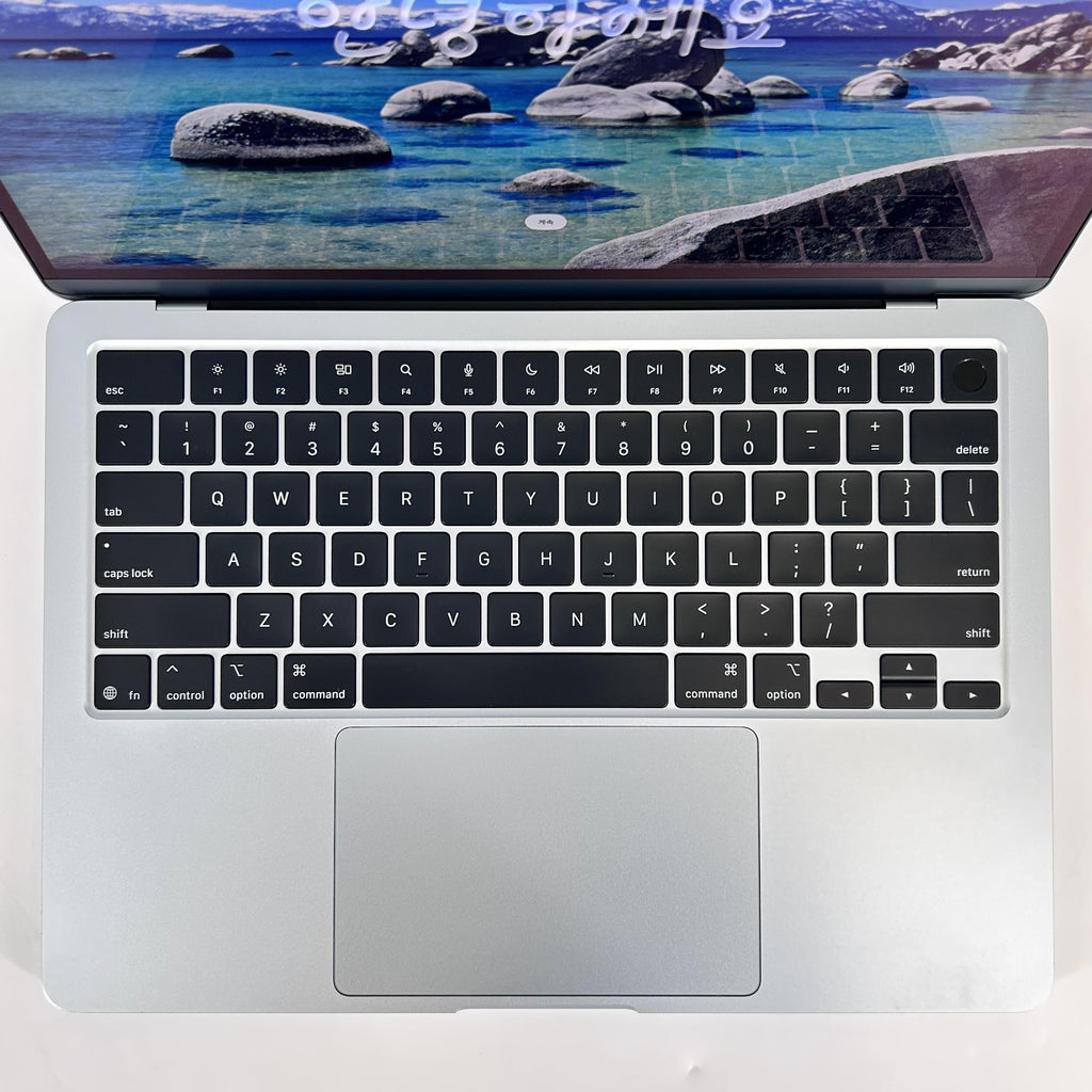 Apple MacBook Air 13 2025 Light Blue M4 10-Core CPU 16GB Unified Memory 256GB Solid State Drive 8-Core GPU