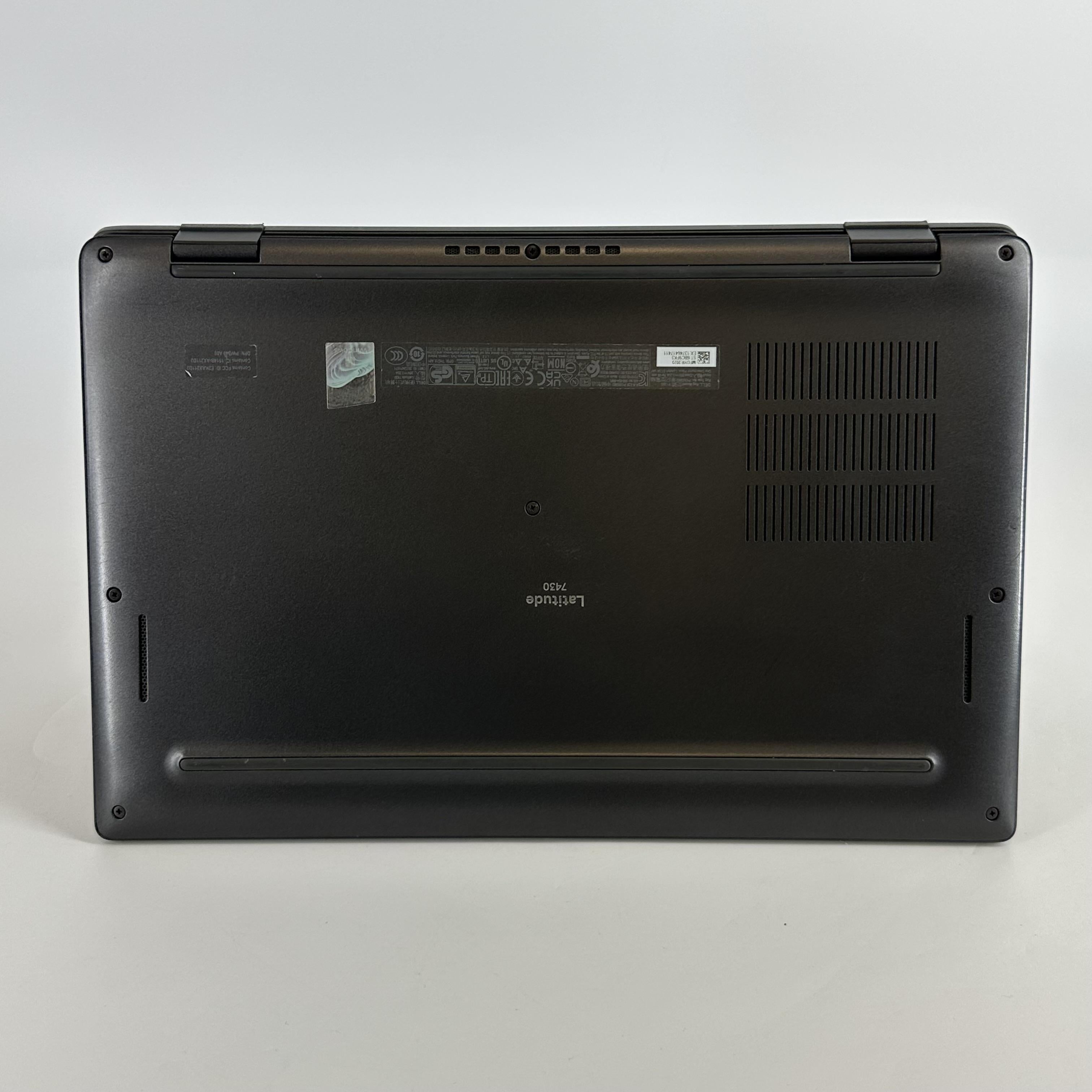 Dell Latitude 7430 14 Gray 1.7 GHz Intel Core i7 12th Gen. 16GB RAM 512GB Solid State Drive