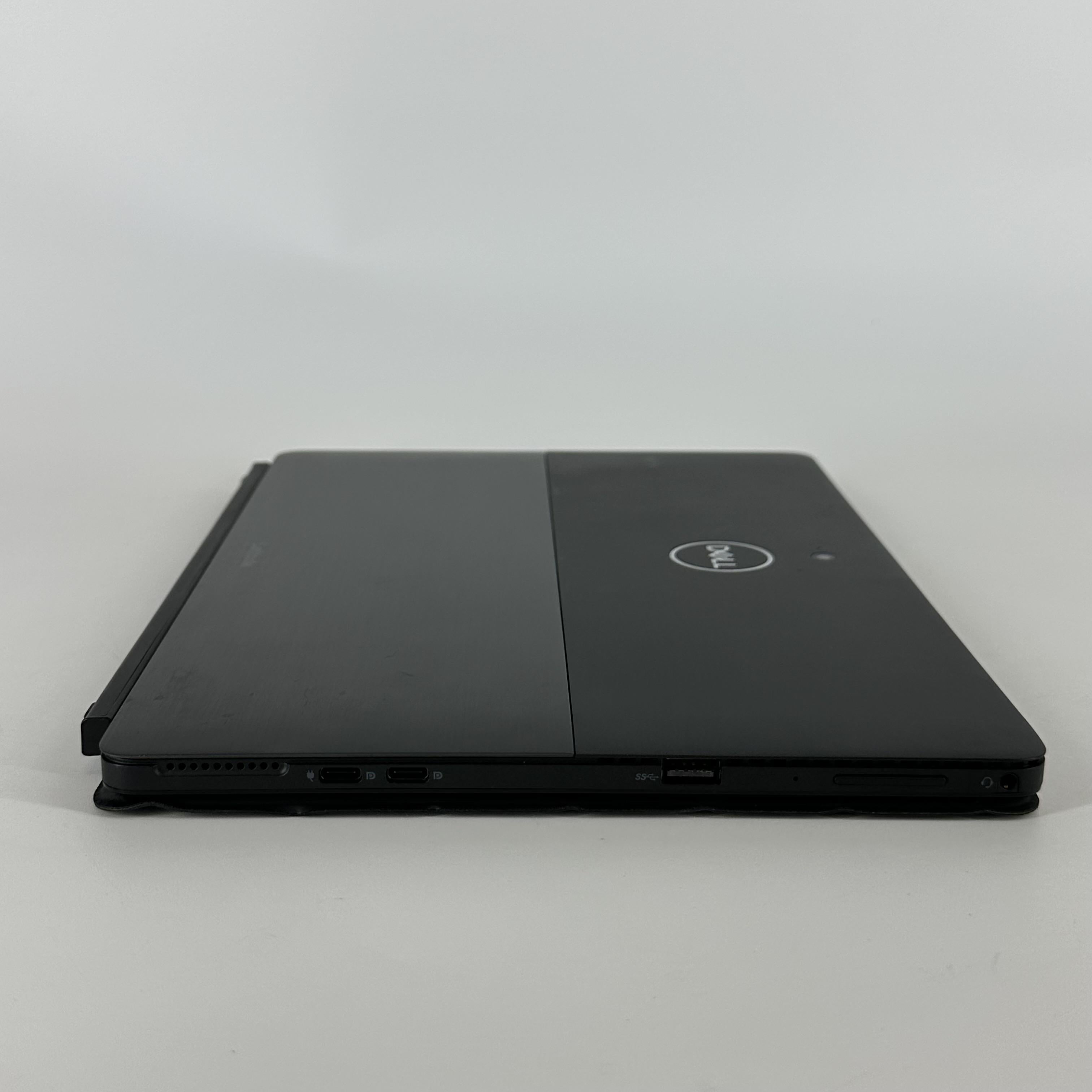 Dell Latitude 5290 (2-in-1) 12.5 Black 1.7 GHz Intel Core i5 8th Gen. 8GB RAM 256GB Solid State Drive