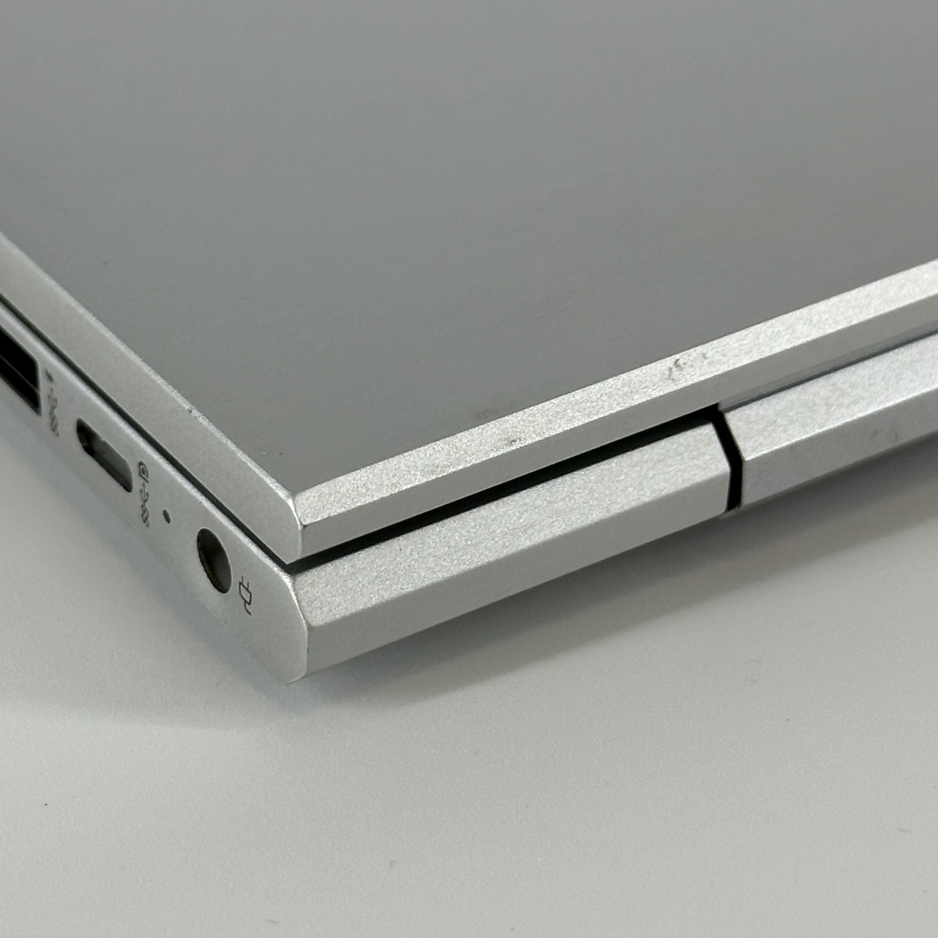 HP ProBook 440 G8 14 Silver 2.4 GHz Intel Core i5 11th Gen. 16GB RAM 1TB Solid State Drive