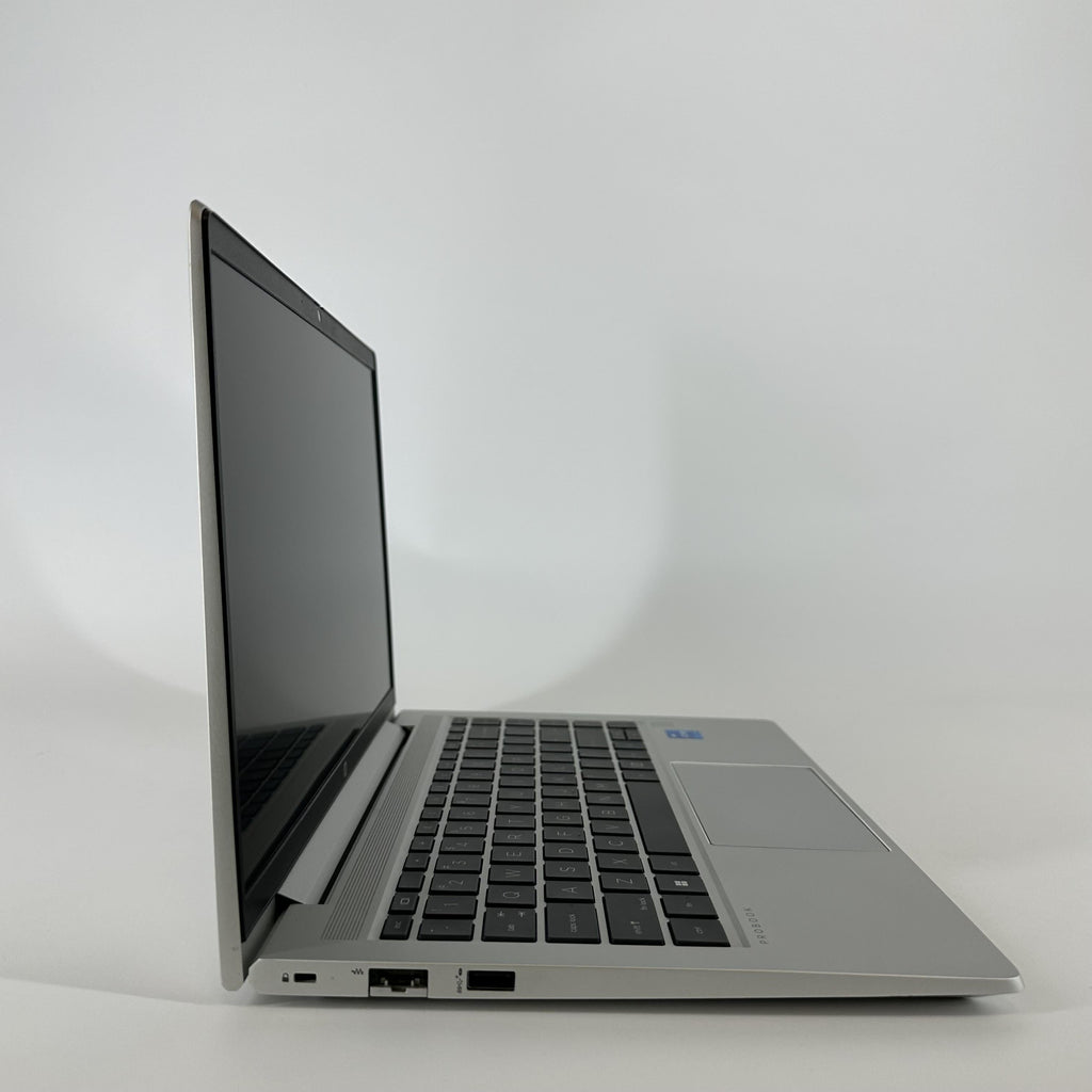 HP ProBook 440 G8 14 Silver 2.4 GHz Intel Core i5 11th Gen. 16GB RAM 1TB Solid State Drive