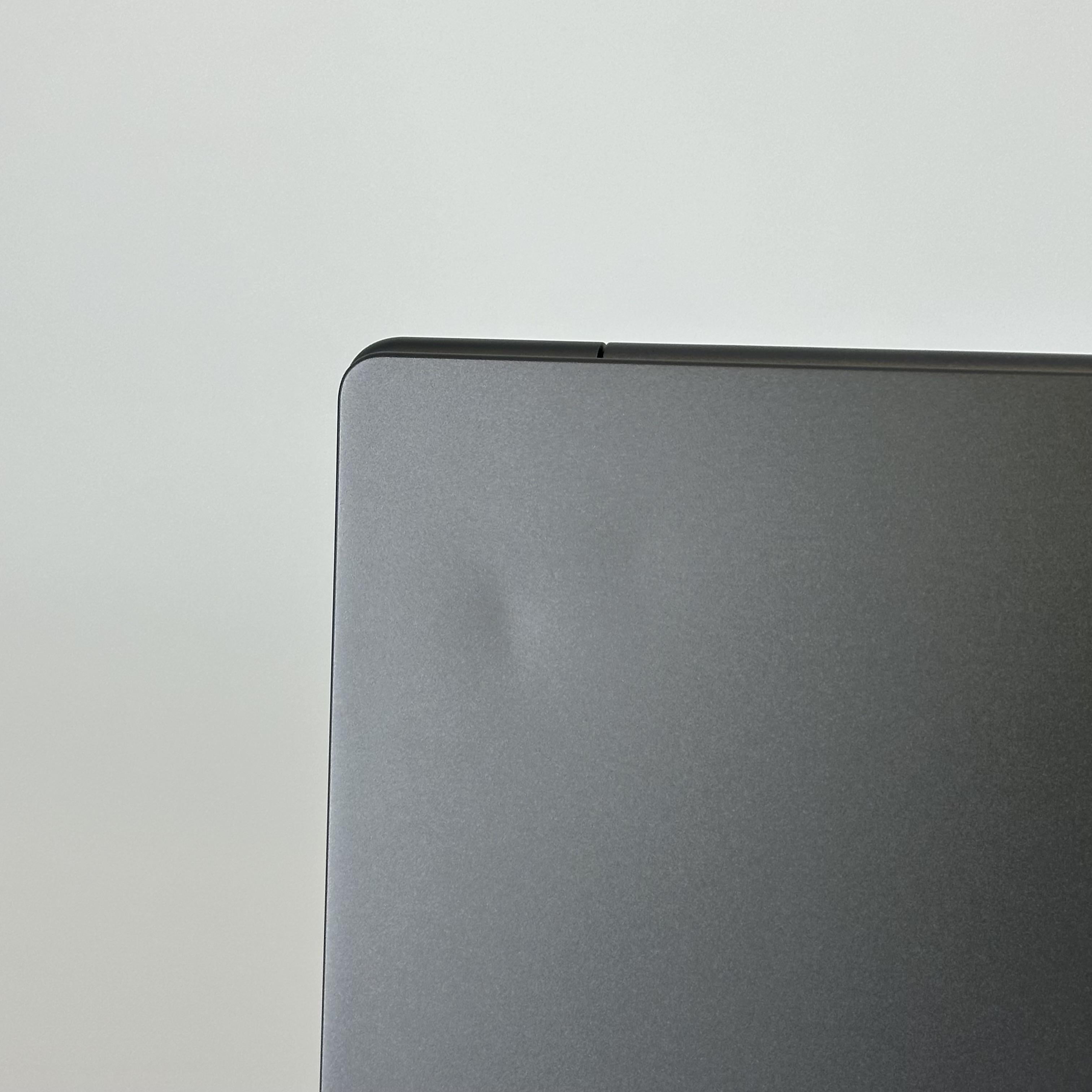 Lenovo Slim 7i 14 Gray 2.2 GHz Intel Core Ultra 7 16GB RAM 1TB Solid State Drive