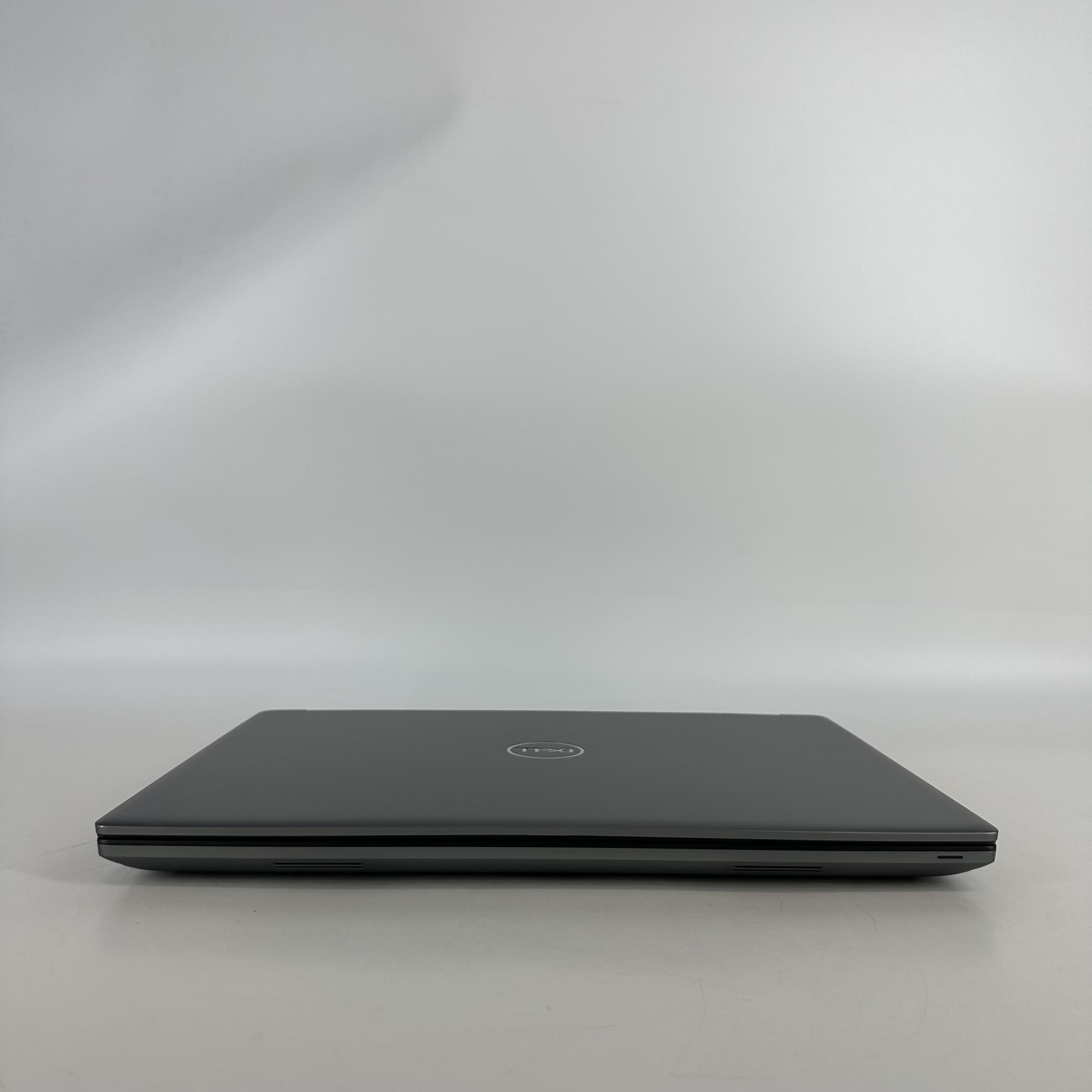 Dell Precision 7680 16 Gray 2.2 GHz Intel Core i9 13th Gen. 64GB RAM 1TB Solid State Drive NVIDIA RTX 3500 Ada 12 GB