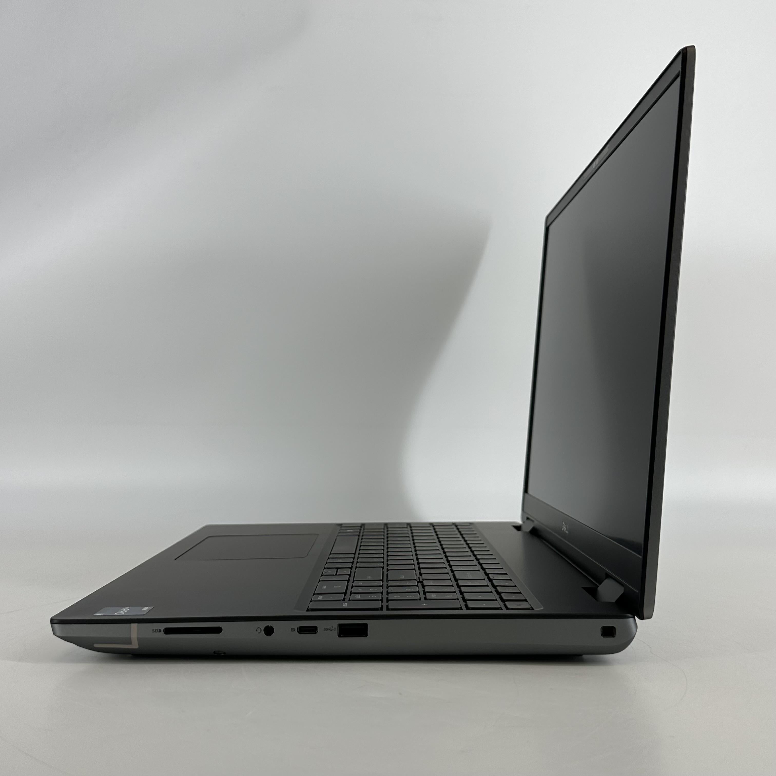 Dell Precision 7680 16 Gray 2.2 GHz Intel Core i9 13th Gen. 64GB RAM 1TB Solid State Drive NVIDIA RTX 3500 Ada 12 GB