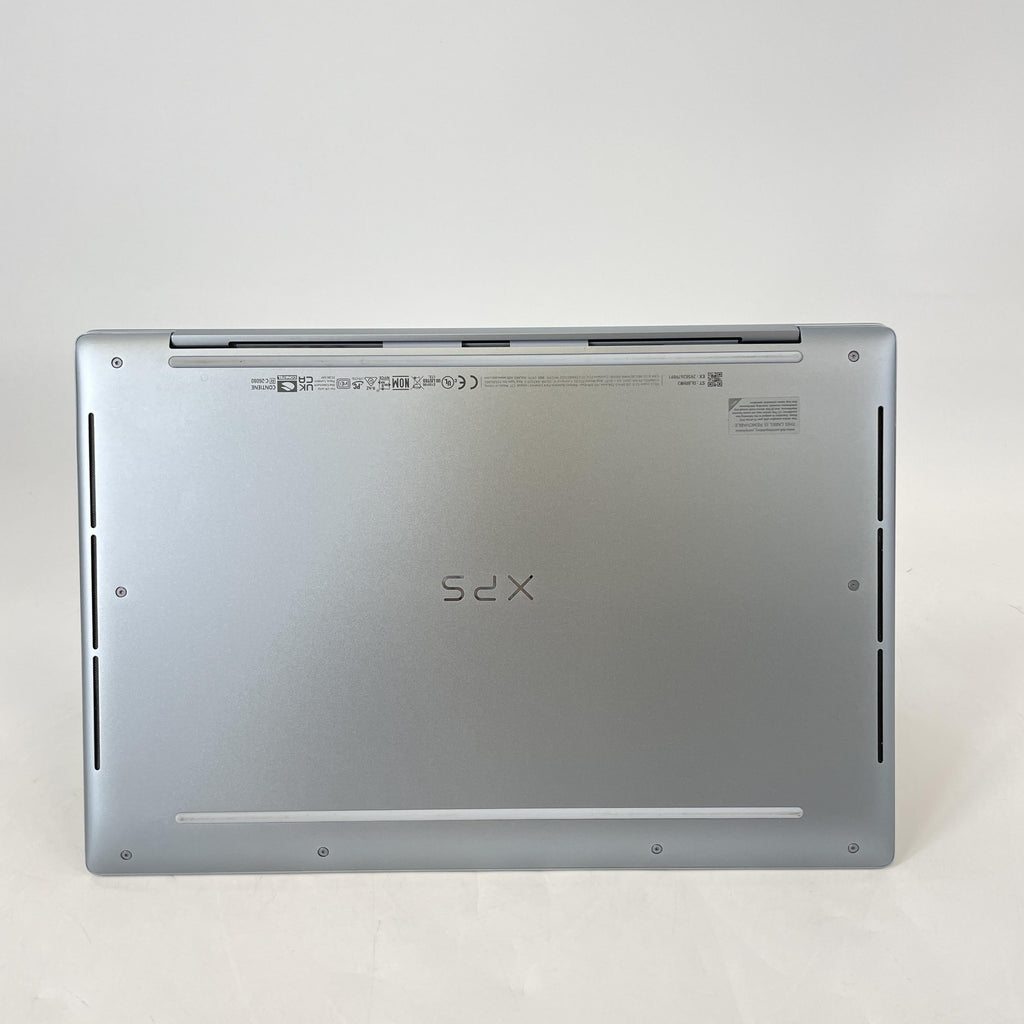 Dell XPS 13 9315 Blue 1.1 GHz Intel Core i7 12th Gen. 32GB RAM 1TB Solid State Drive