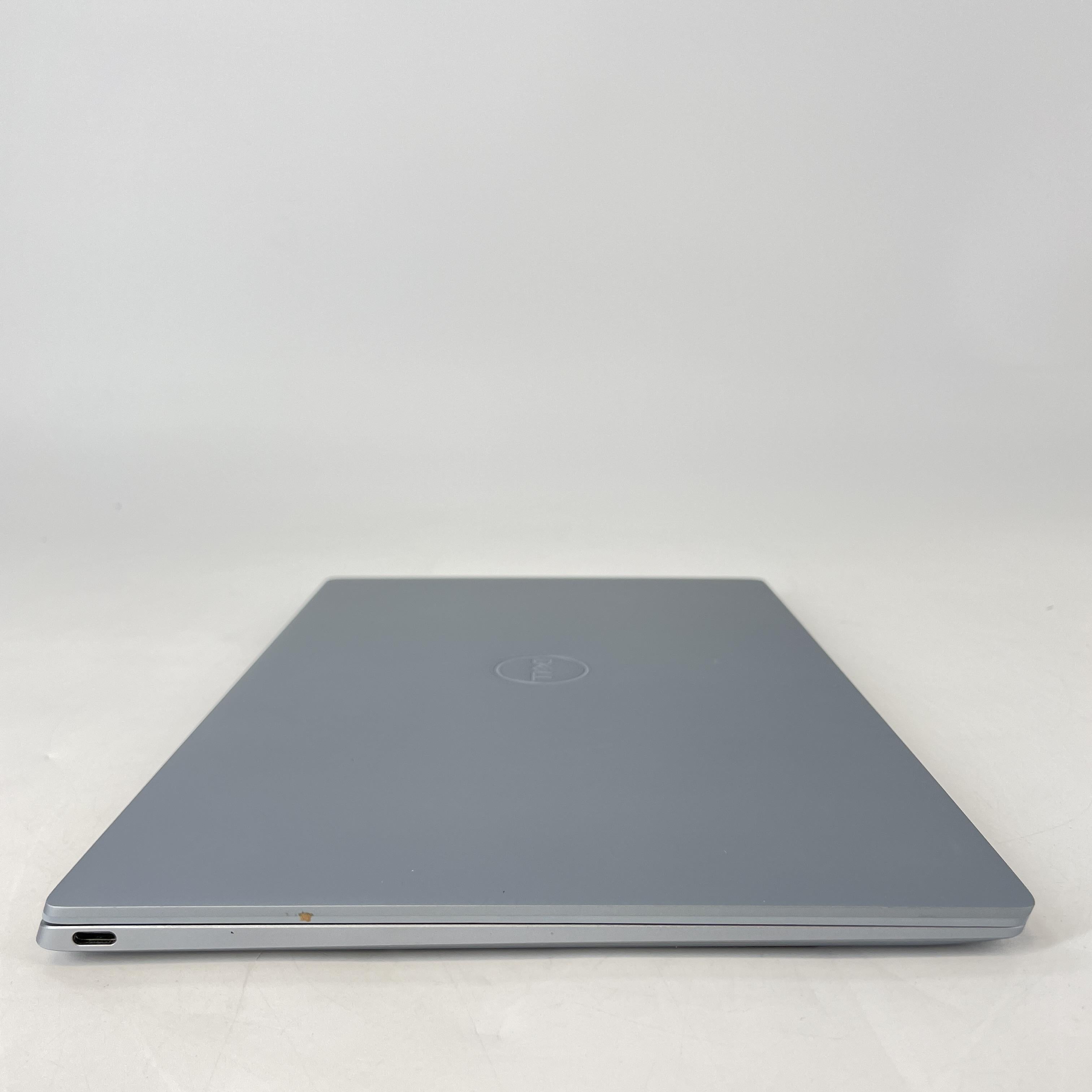 Dell XPS 13 9315 Blue 1.1 GHz Intel Core i7 12th Gen. 32GB RAM 1TB Solid State Drive
