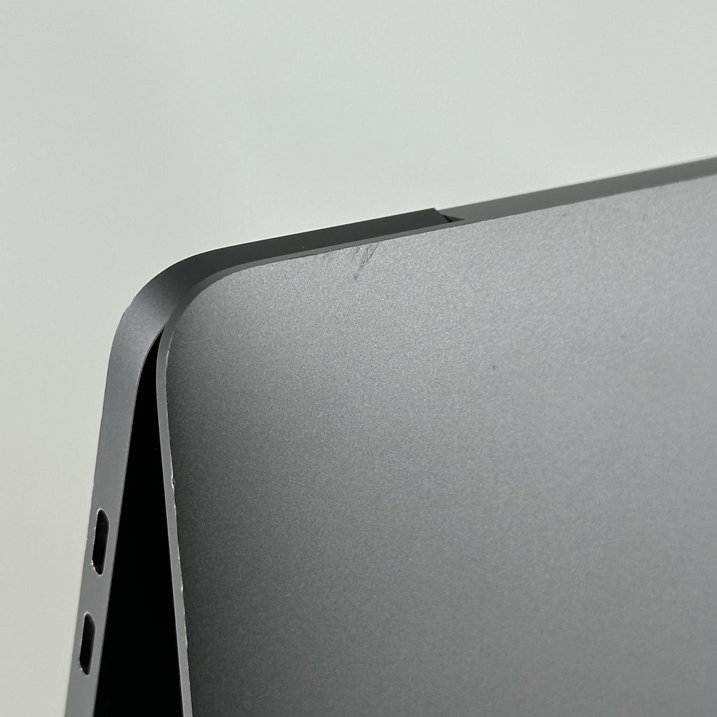 Apple MacBook Pro 16 Touch Bar 2019 Space Gray 2.4 GHz Intel Core i9 9th Gen. 16GB RAM 1TB Solid State Drive AMD Radeon Pro 5500M 8 GB