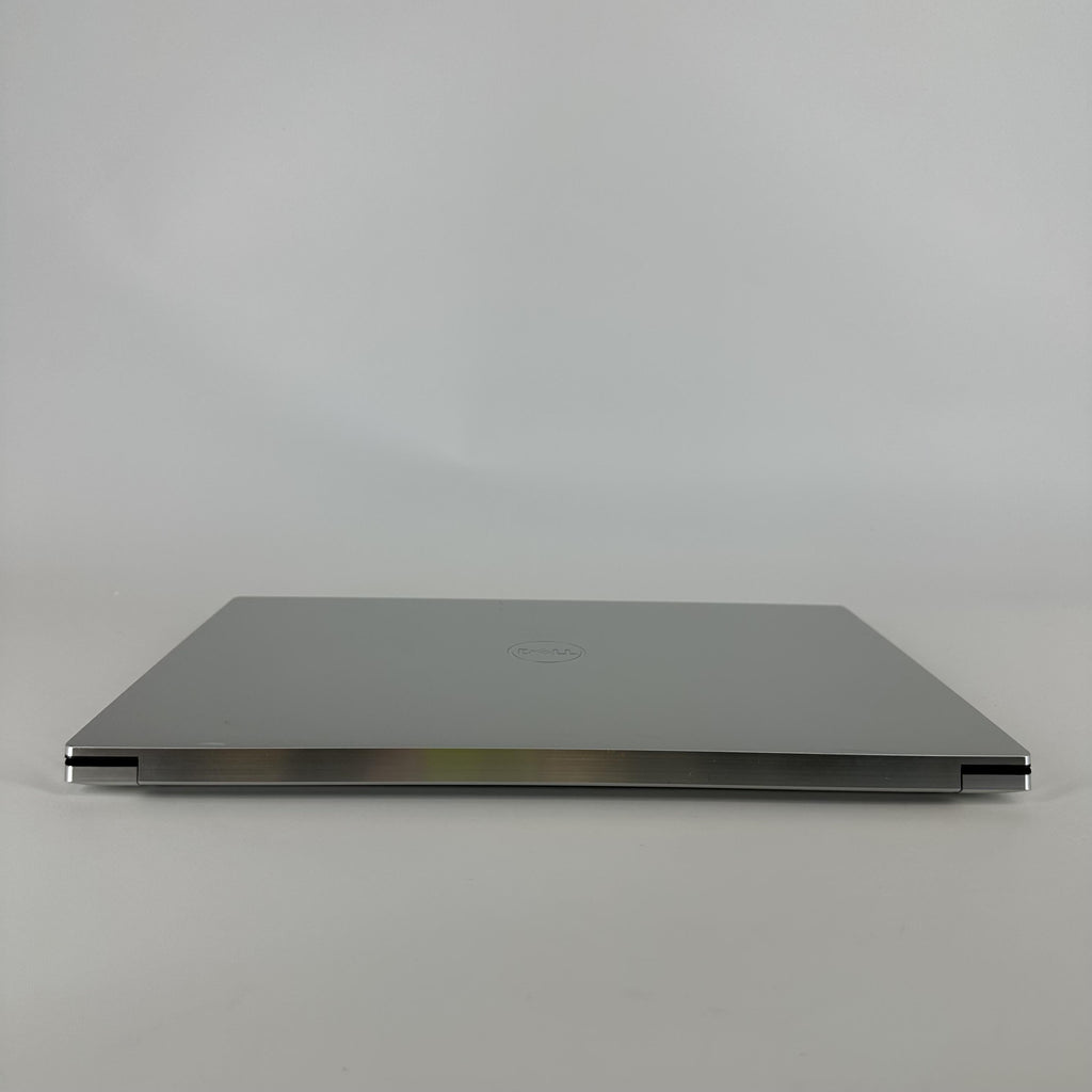 Dell XPS 15 9520 Silver 2.3 GHz Intel Core i7 12th Gen. 32GB RAM 512GB Solid State Drive NVIDIA GeForce RTX 3050 4 GB