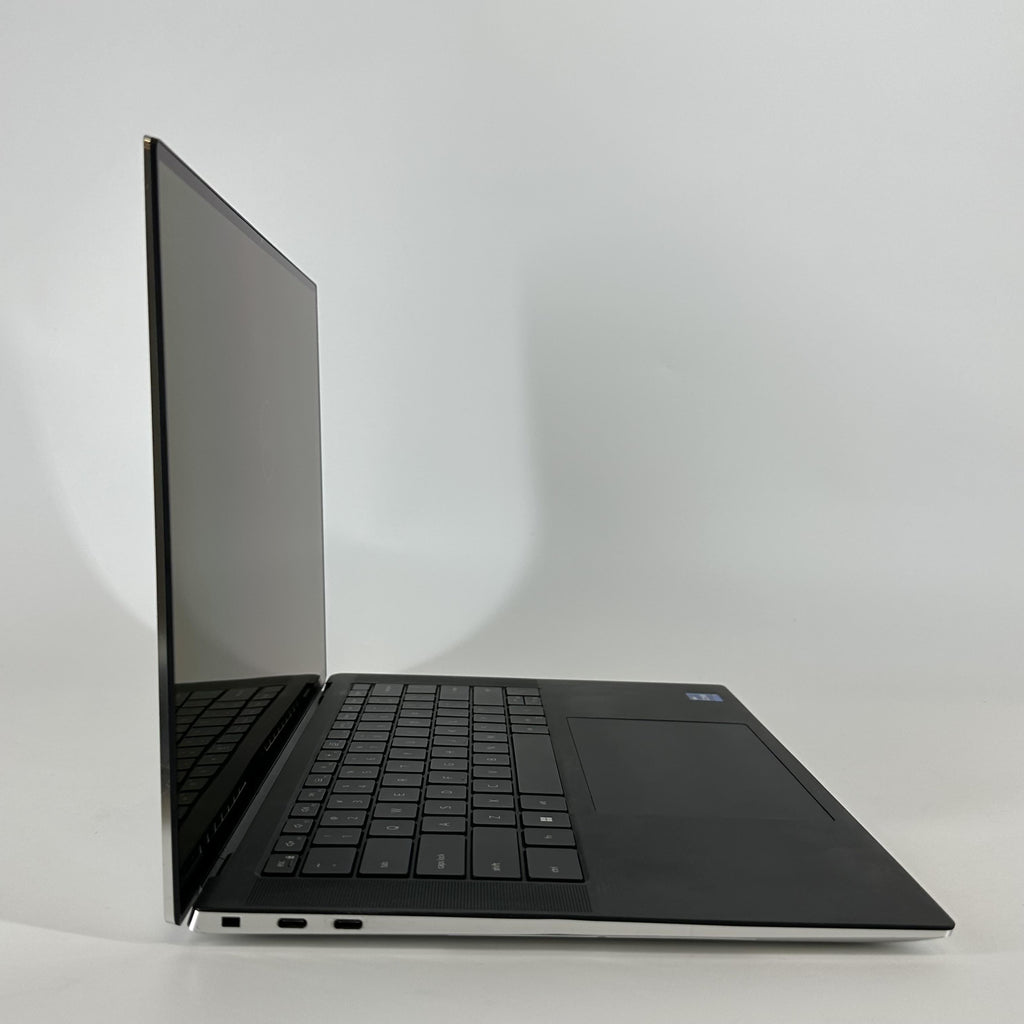 Dell XPS 15 9520 Silver 2.3 GHz Intel Core i7 12th Gen. 32GB RAM 512GB Solid State Drive NVIDIA GeForce RTX 3050 4 GB