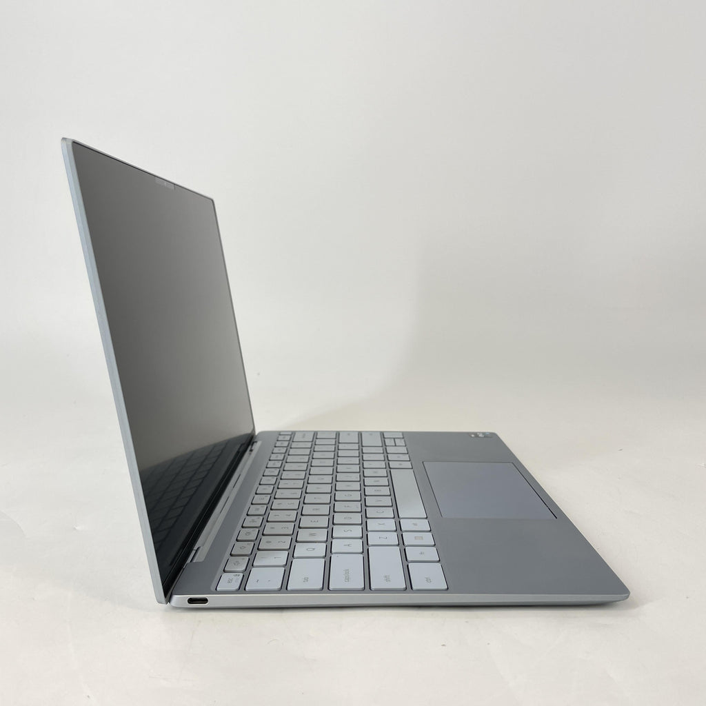 Dell XPS 13 9315 Blue 1.1 GHz Intel Core i7 12th Gen. 16GB RAM 512GB Solid State Drive